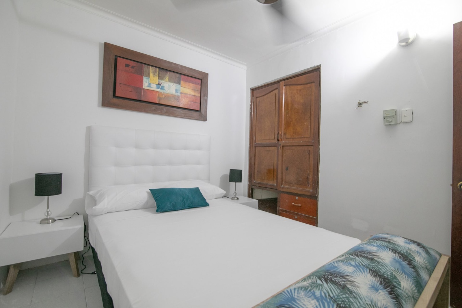 Beautiful 6 Bedroom Mansion in Bocagrande Full Photo 14