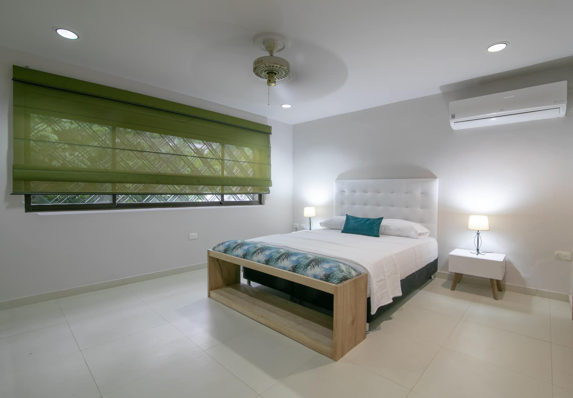 Beautiful 6 Bedroom Mansion in Bocagrande Full Photo 17