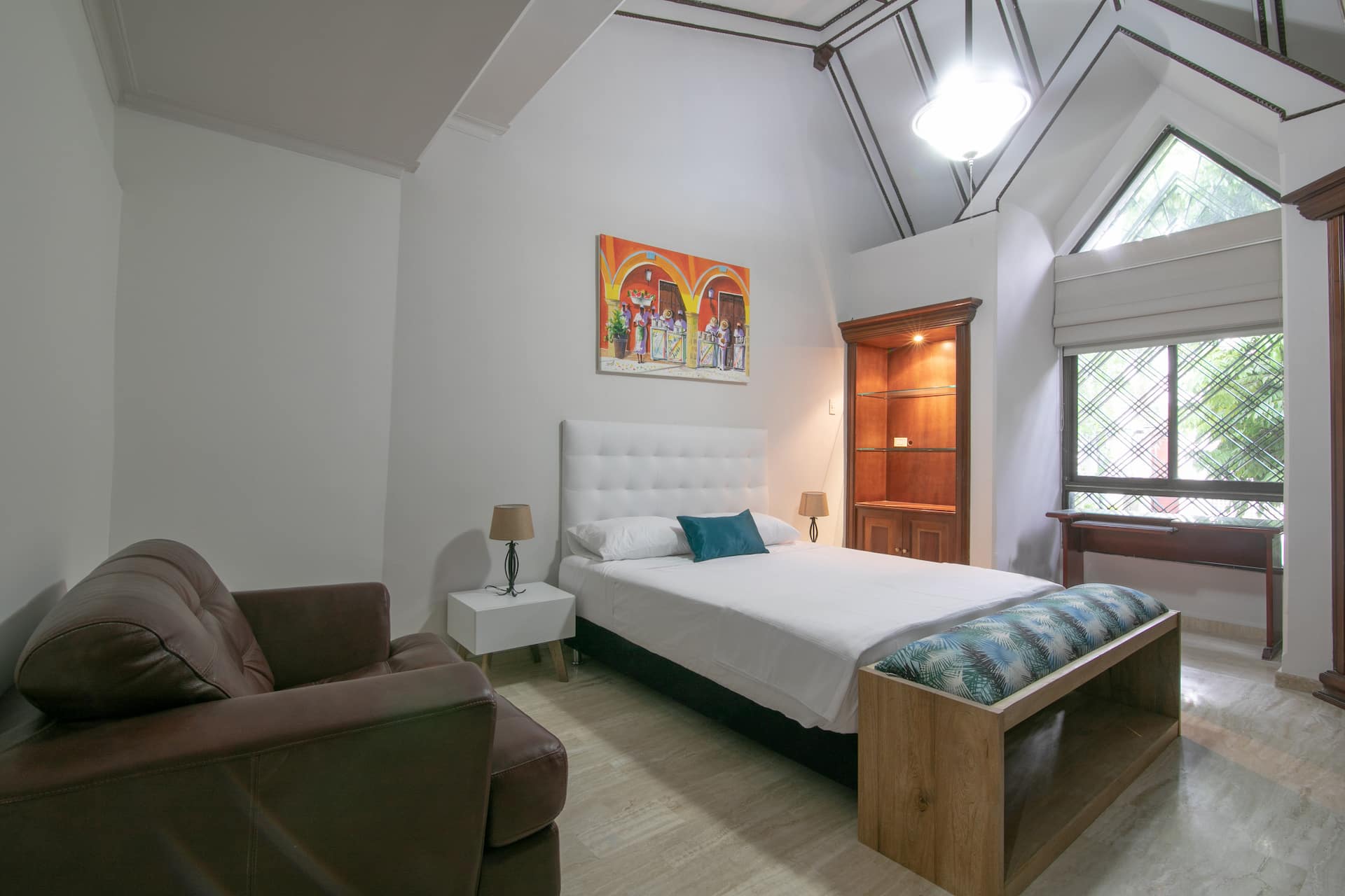 Beautiful 6 Bedroom Mansion in Bocagrande Full Photo 22