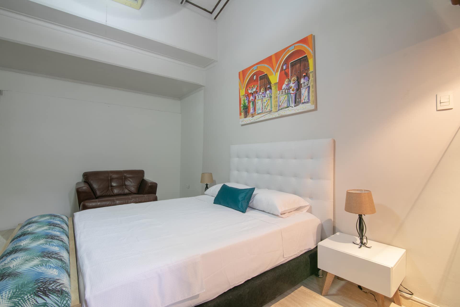 Beautiful 6 Bedroom Mansion in Bocagrande Full Photo 23