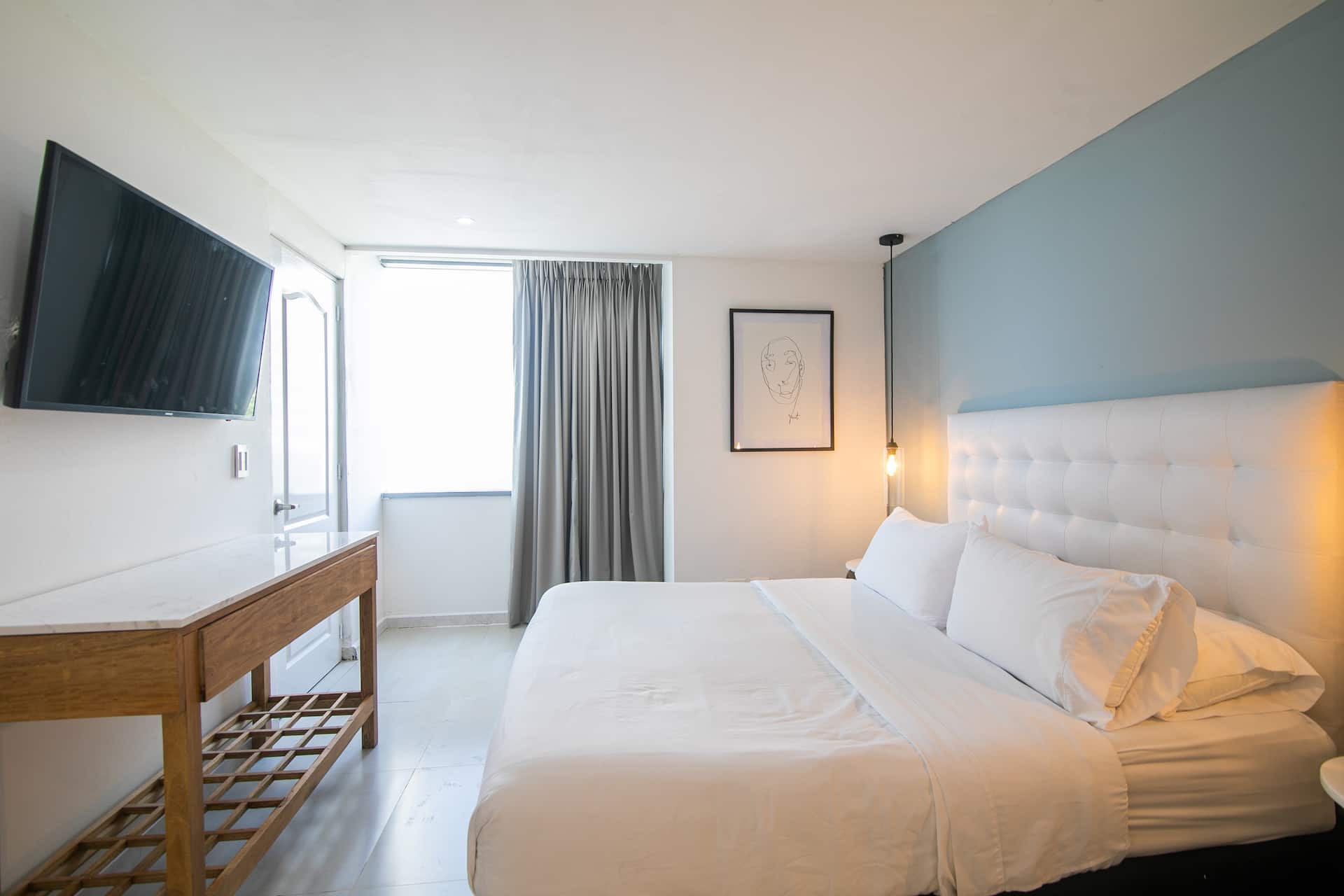 Gallery 201 - Beach Apartment Photo 4