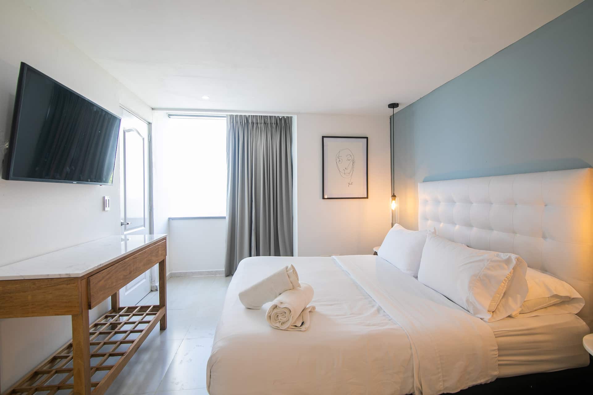 Gallery 201 - Beach Apartment Full Photo 6