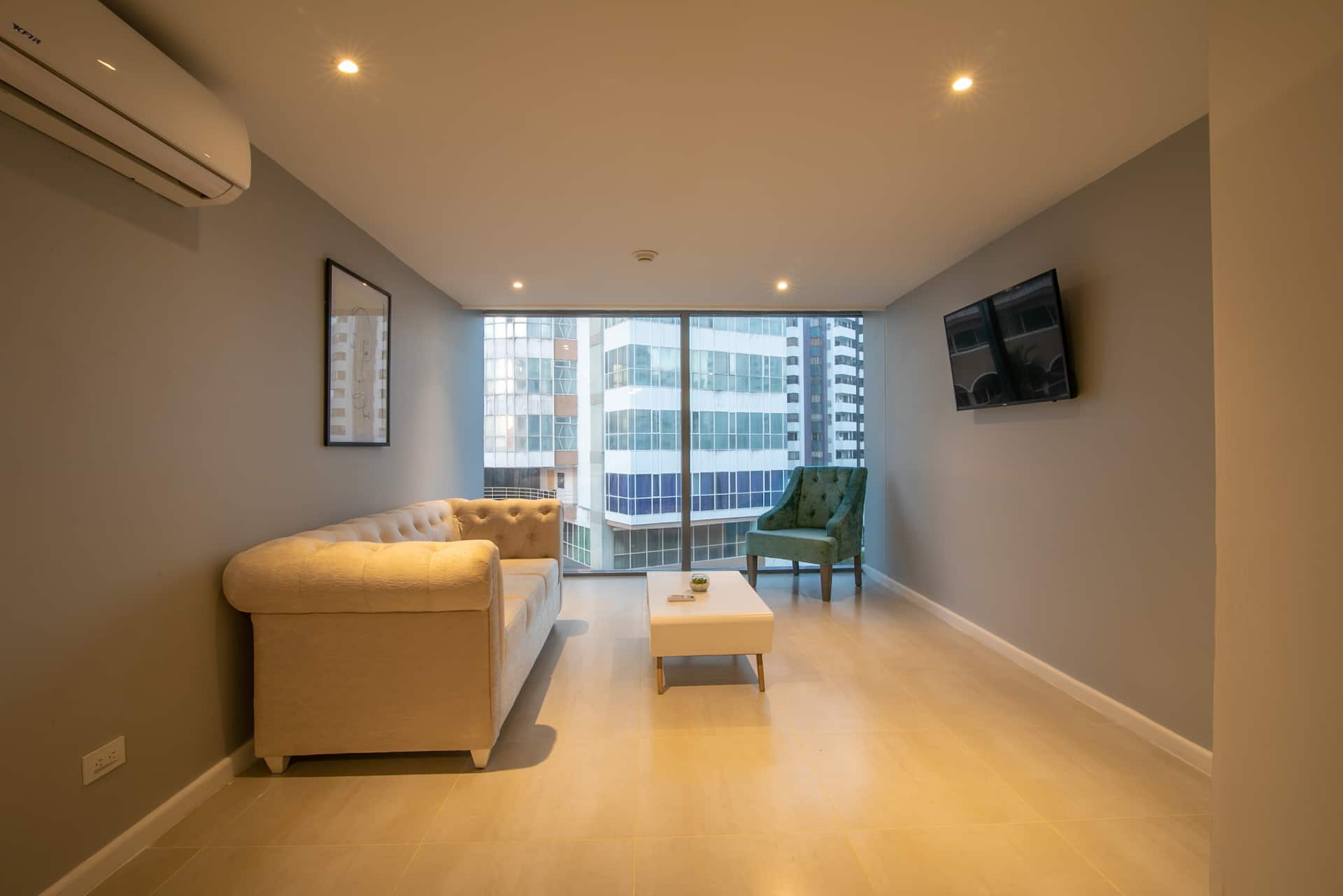 Gallery 402 - 1 BR Stunning Apartment in Bocagrande