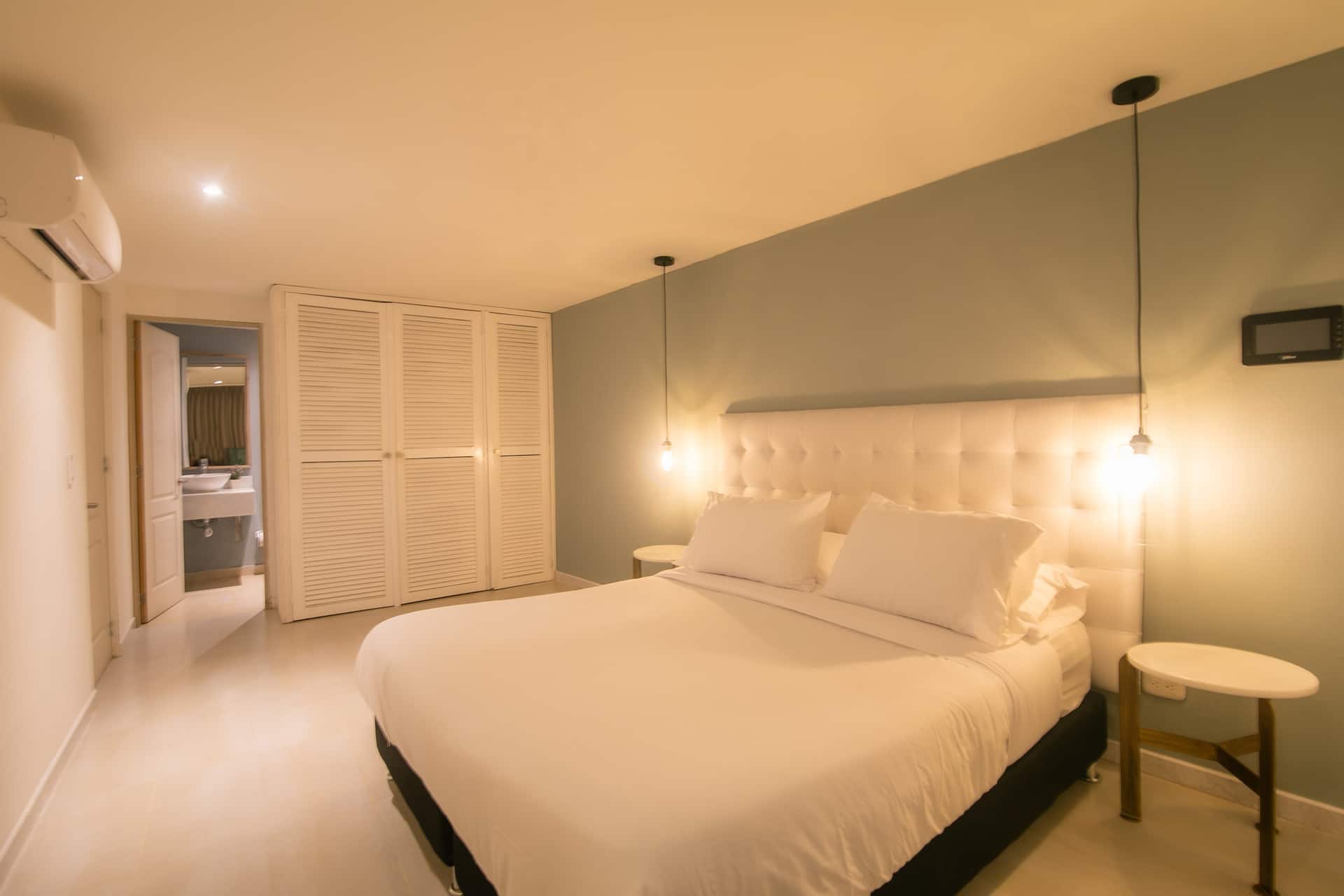 Gallery 402 - 1 BR Stunning Apartment in Bocagrande Full Photo 7