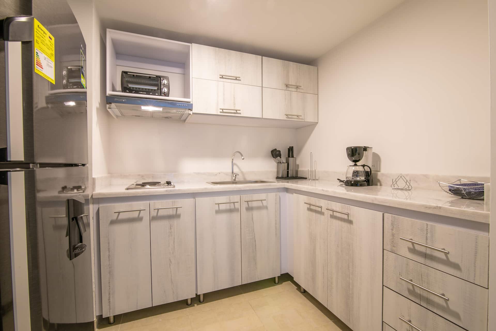 Gallery 402 - 1 BR Stunning Apartment in Bocagrande Full Photo 8
