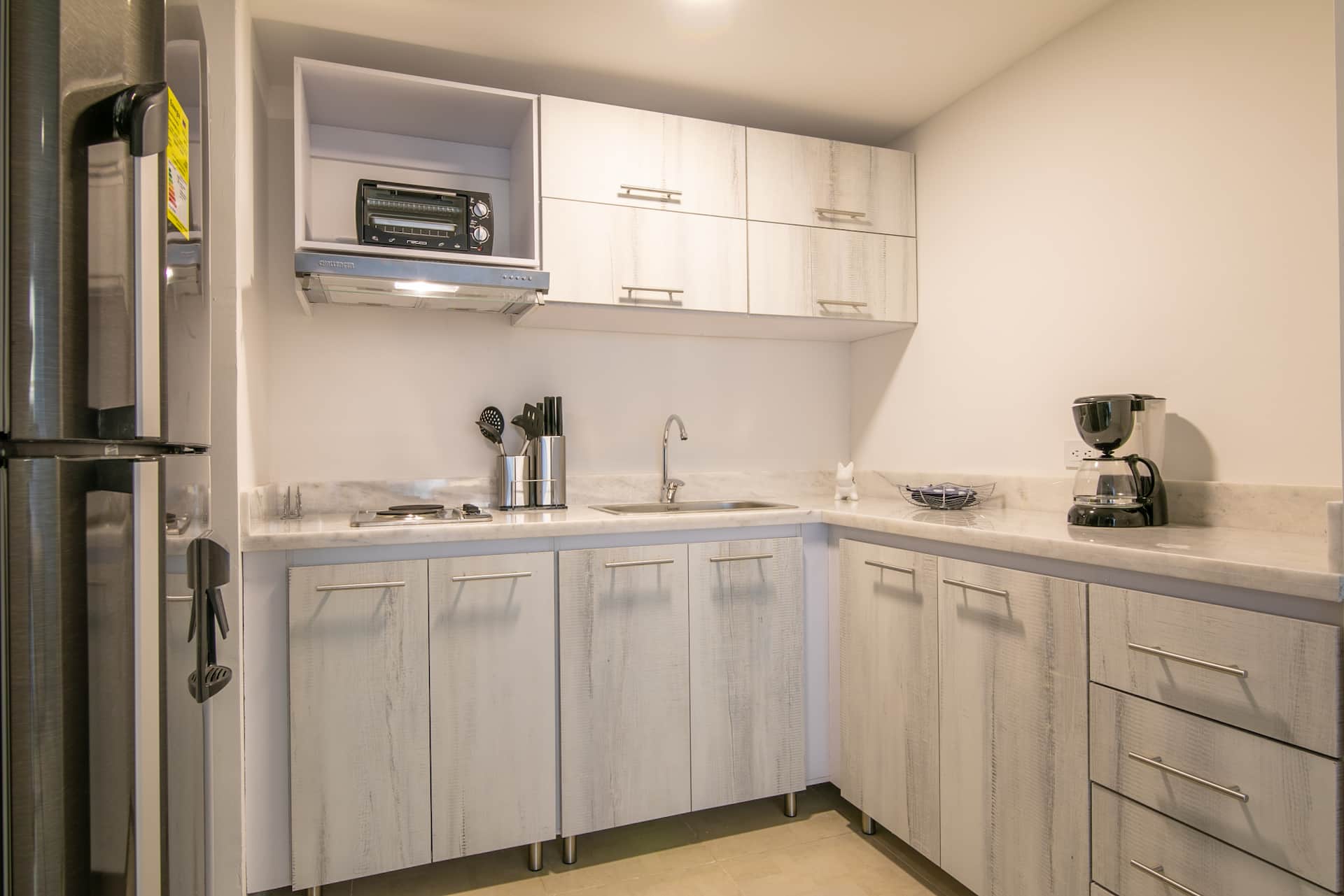 Gallery 302 - 1 BR Charming Apartment in Bocagrande Full Photo 9