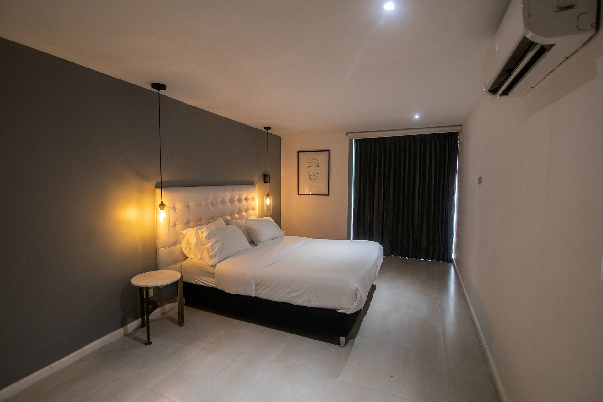 Gallery 502 - Beach Apartment Full Photo 7