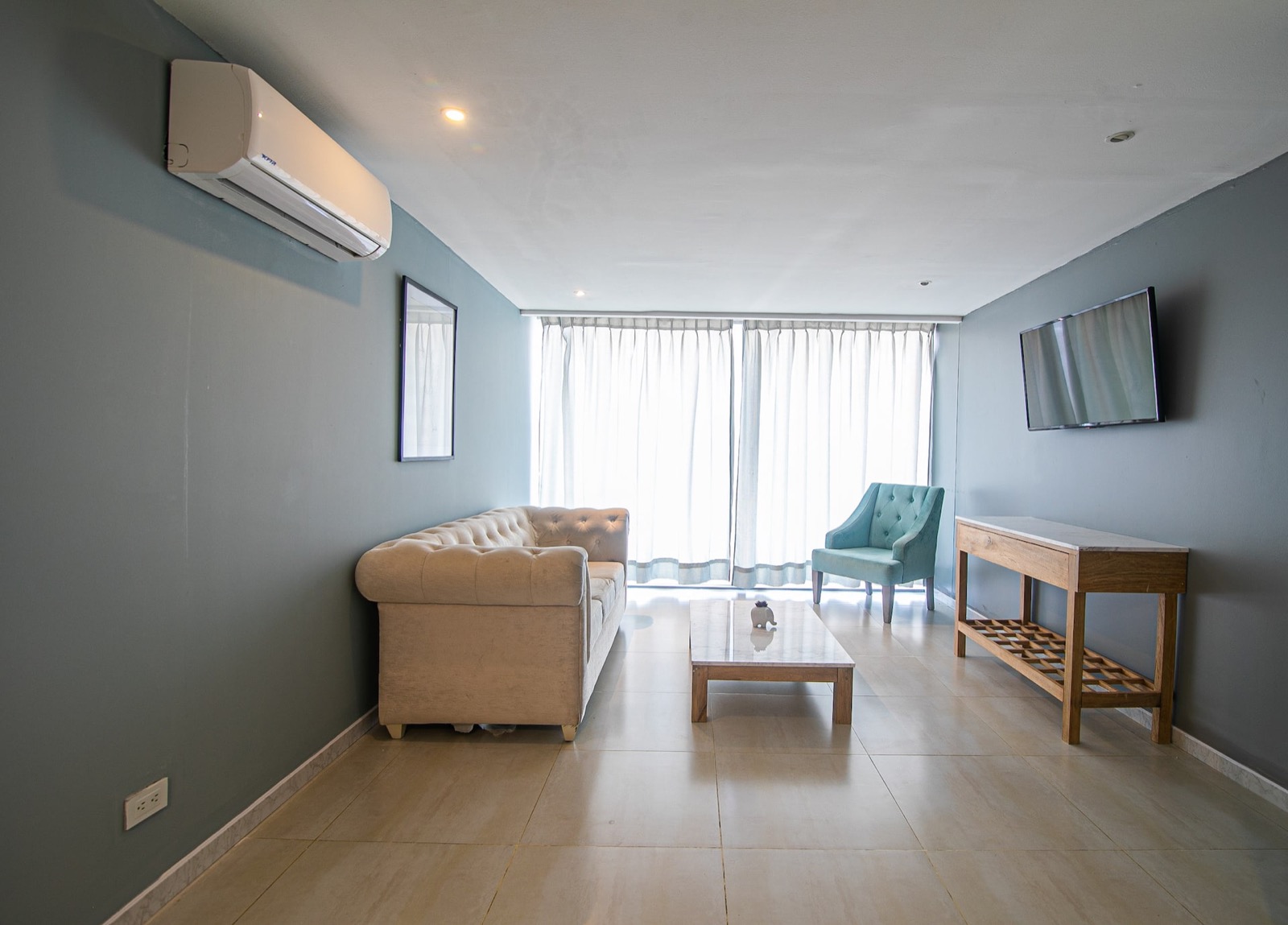 Gallery 602 - Charming 1 BR Apartment in Bocagrande