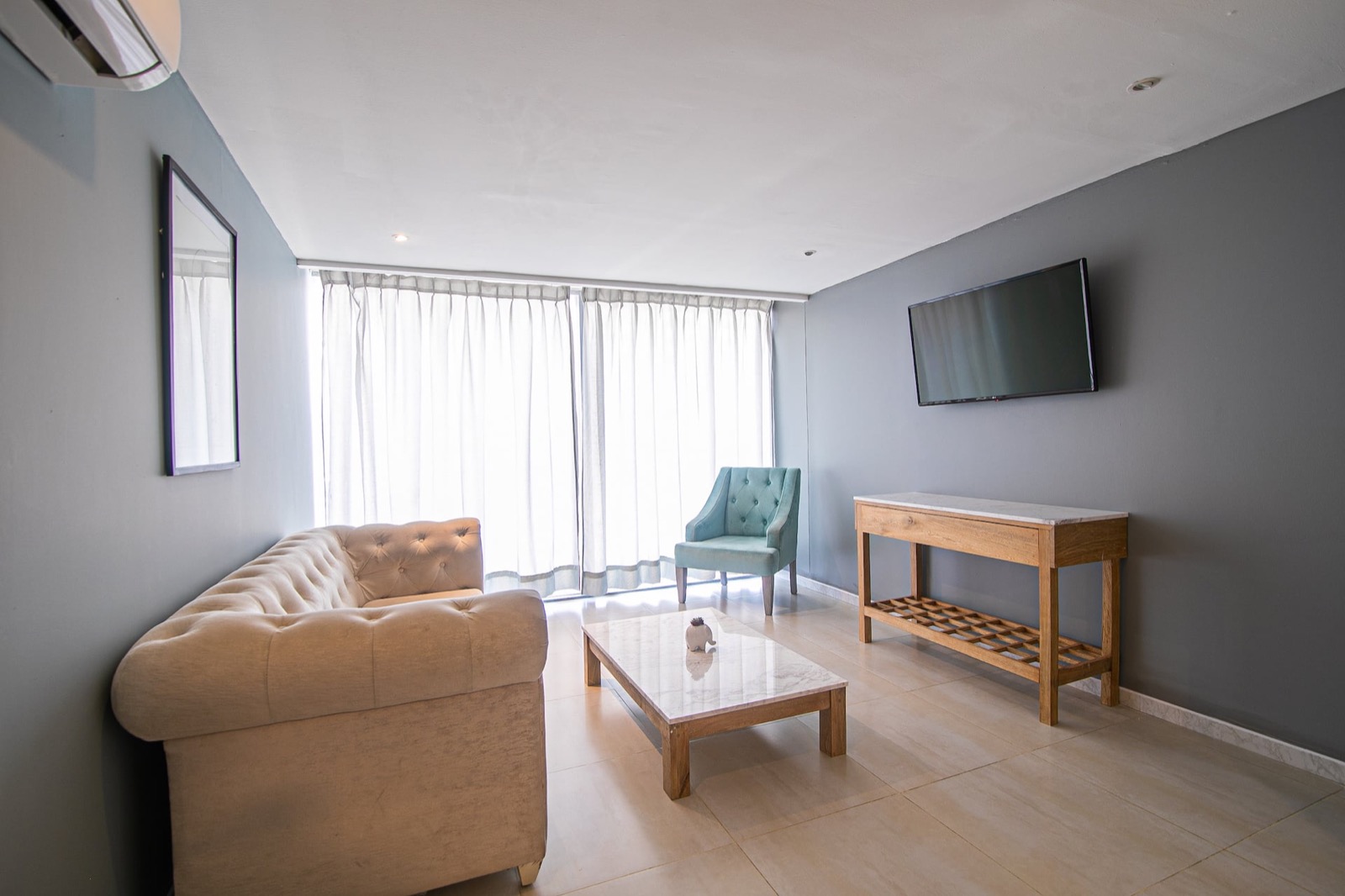Gallery 602 - Charming 1 BR Apartment in Bocagrande