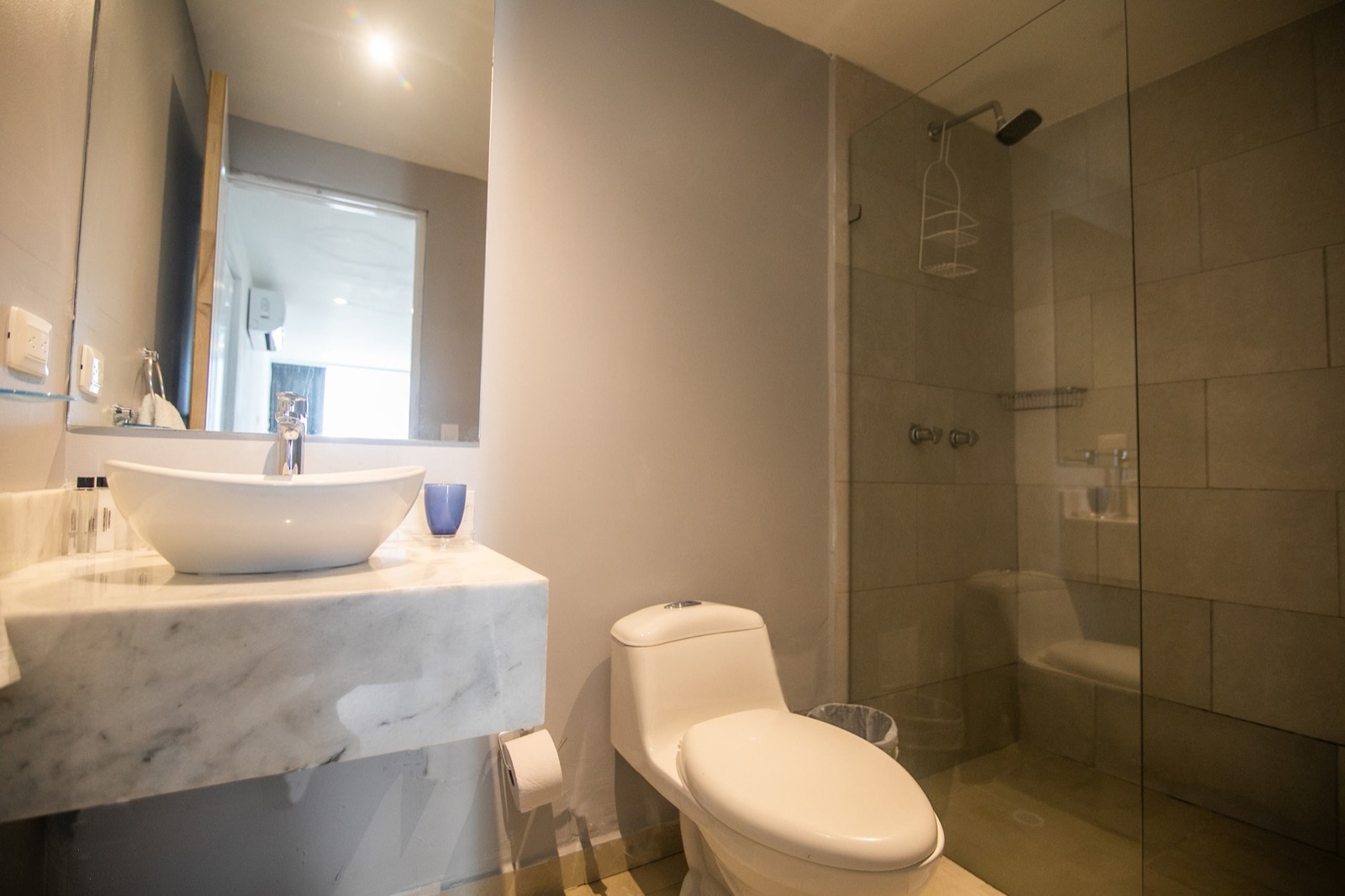 Gallery 602 - Charming 1 BR Apartment in Bocagrande Full Photo 10