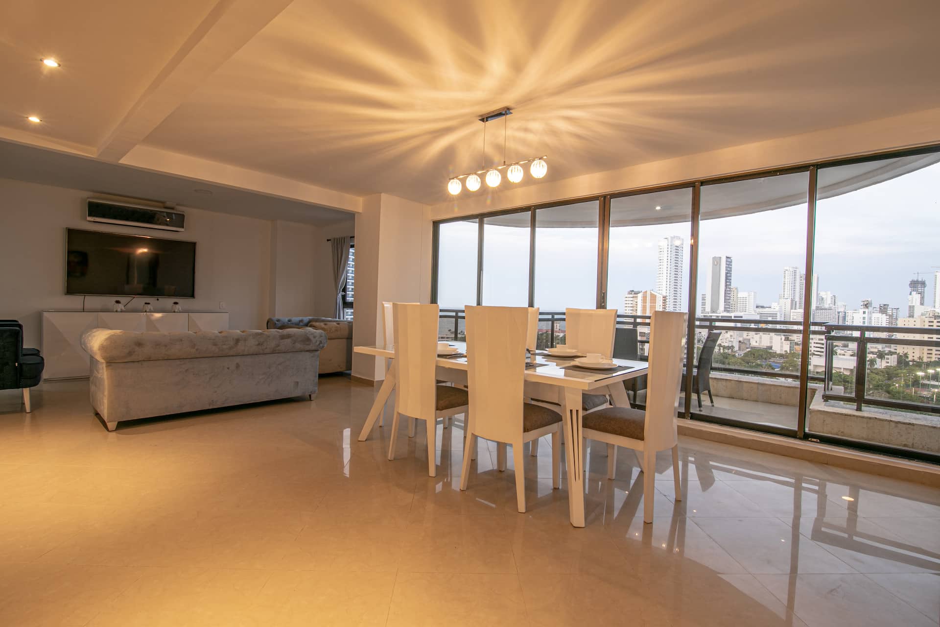 Laguito 8-Bedroom Penthouse
