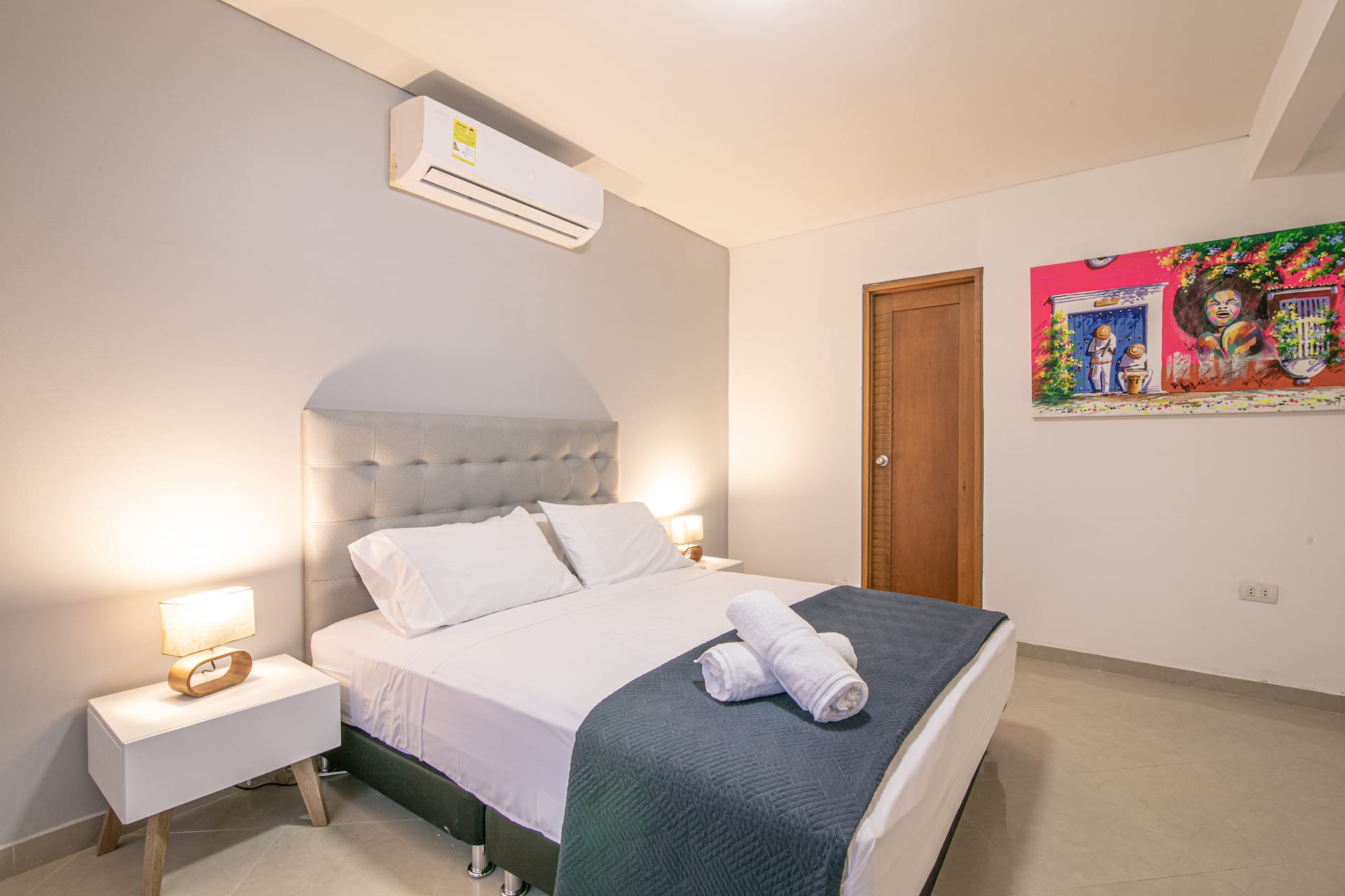 Laguito 8-Bedroom Penthouse Full Photo 6