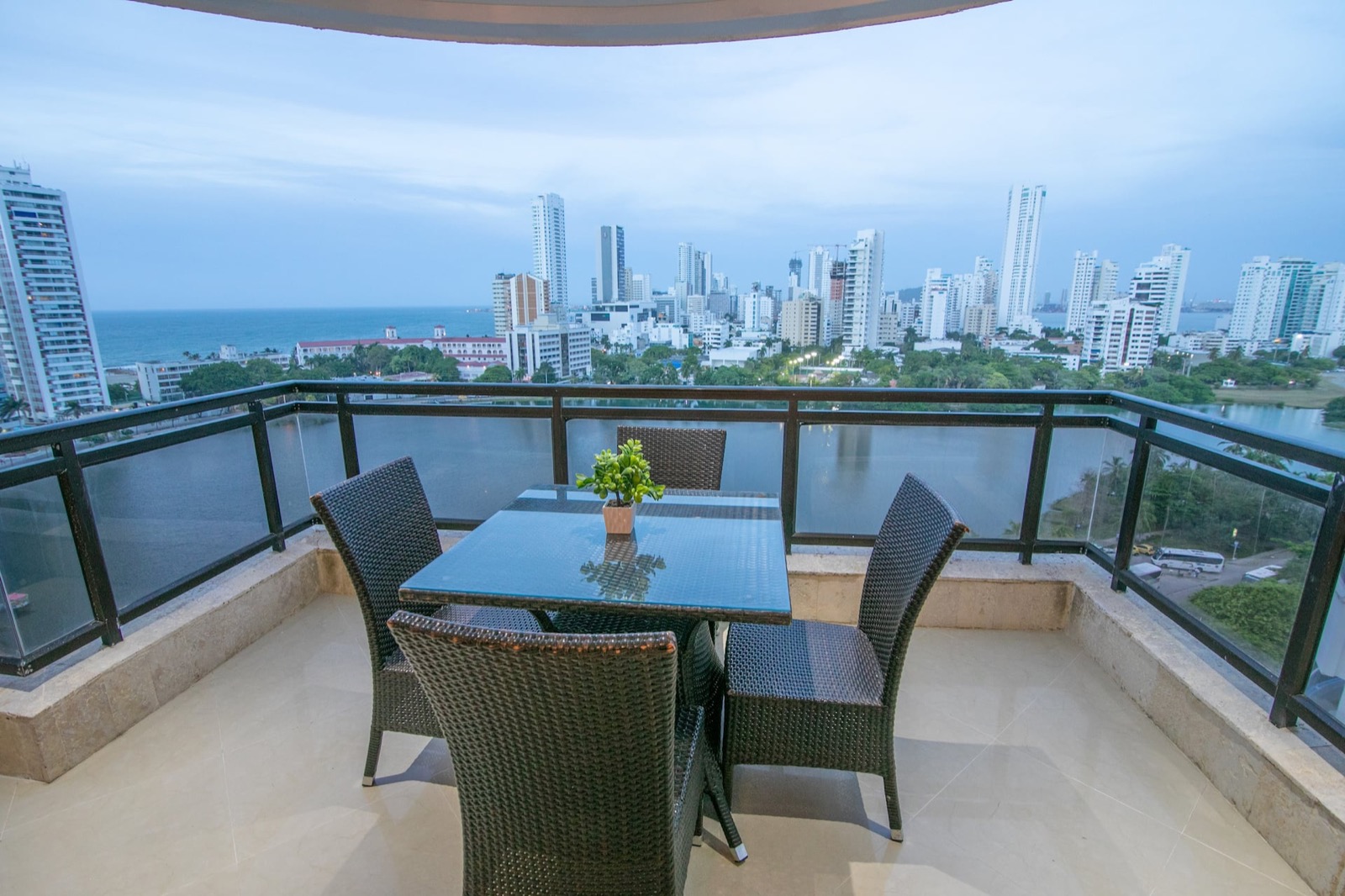 Laguito 8-Bedroom Penthouse Full Photo 7