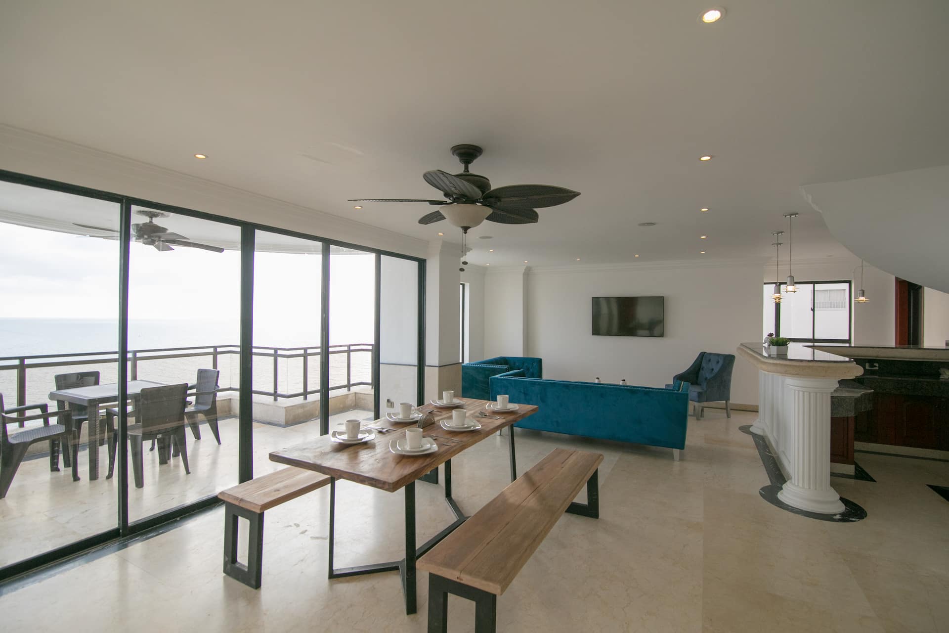 Laguito 8-Bedroom Penthouse Full Photo 8