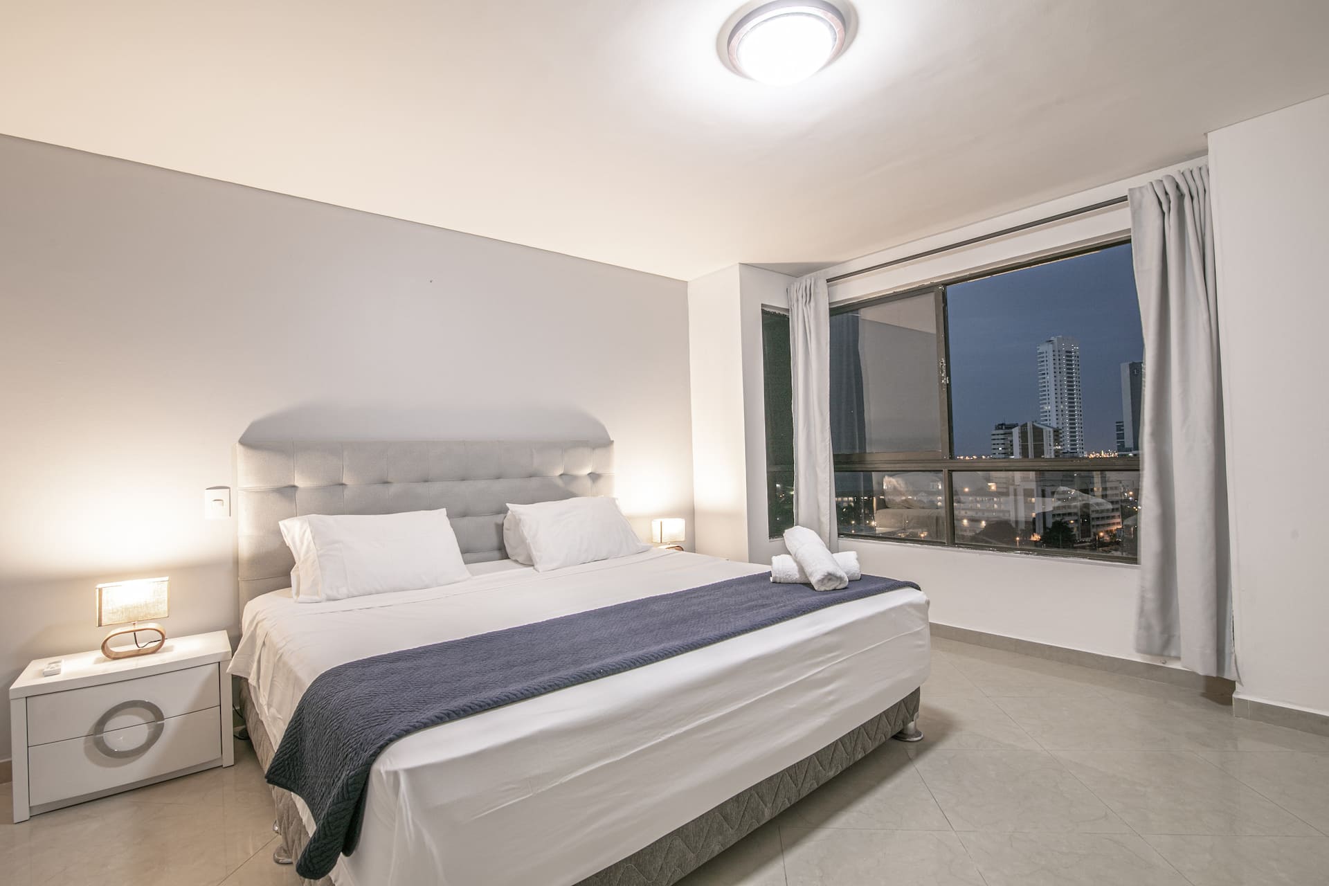 Laguito 8-Bedroom Penthouse Full Photo 15