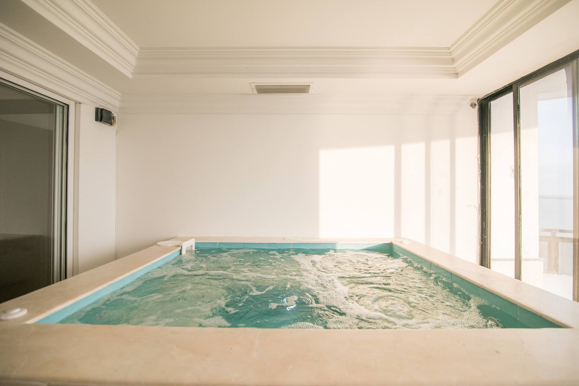 Laguito 8-Bedroom Penthouse Full Photo 25