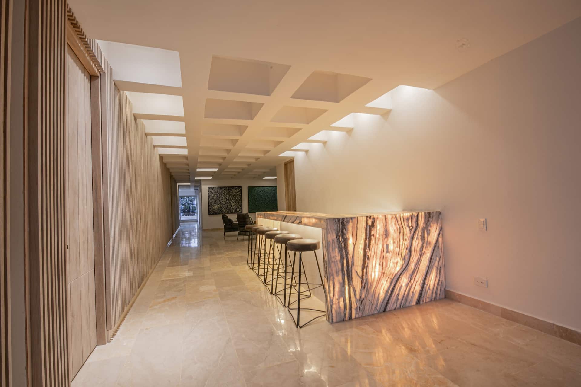 7 Bedroom Luxury Apartment with Private Pool