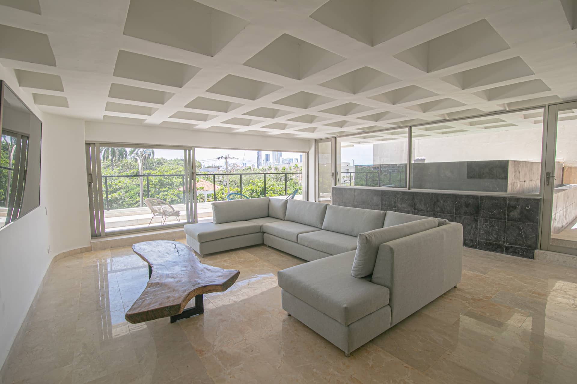 7 Bedroom Luxury Apartment with Private Pool