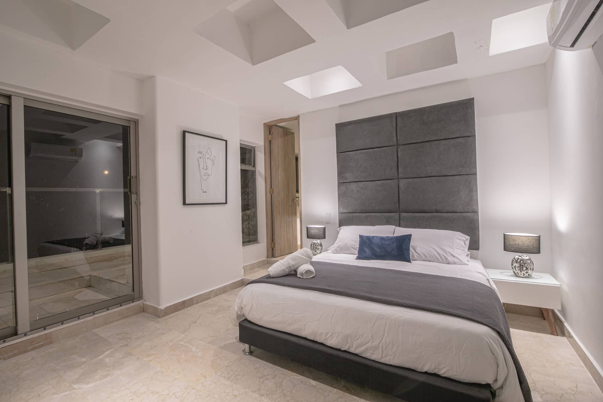 7 Bedroom Luxury Apartment with Private Pool Full Photo 13