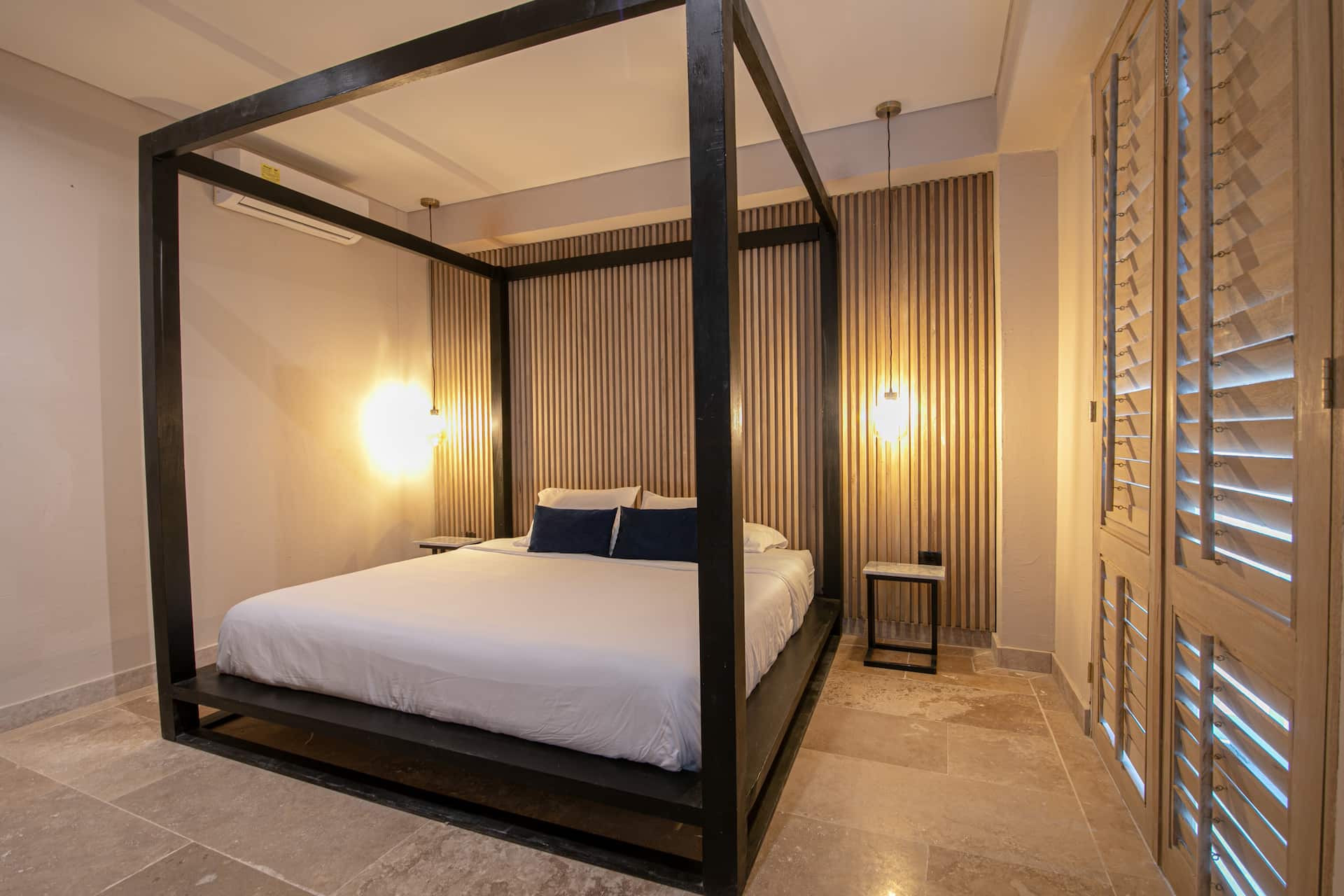 8 Bedroom Luxury Villa in Walled City Full Photo 12