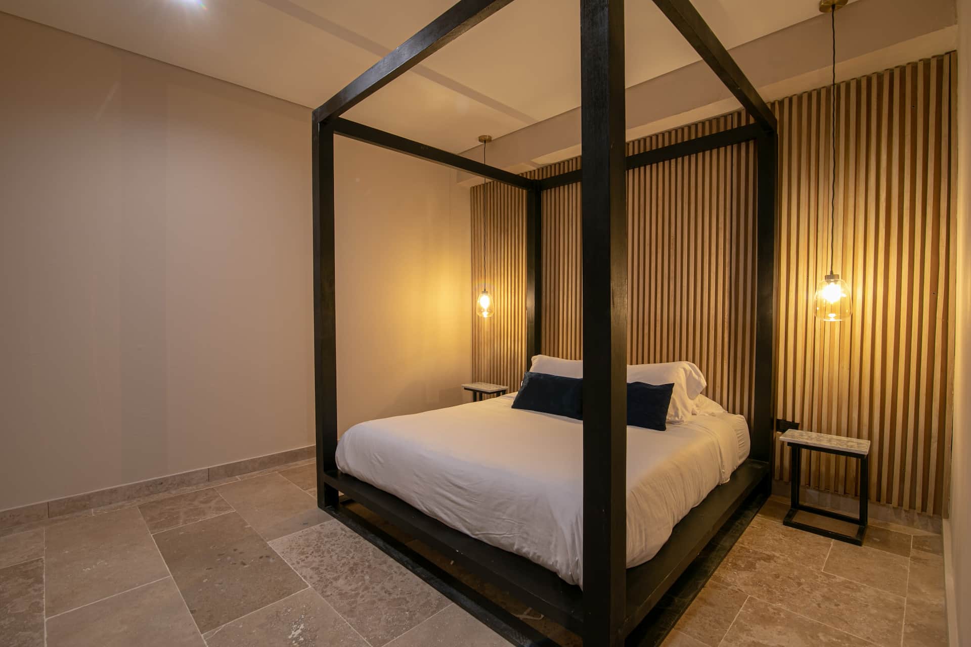 8 Bedroom Luxury Villa in Walled City Full Photo 13