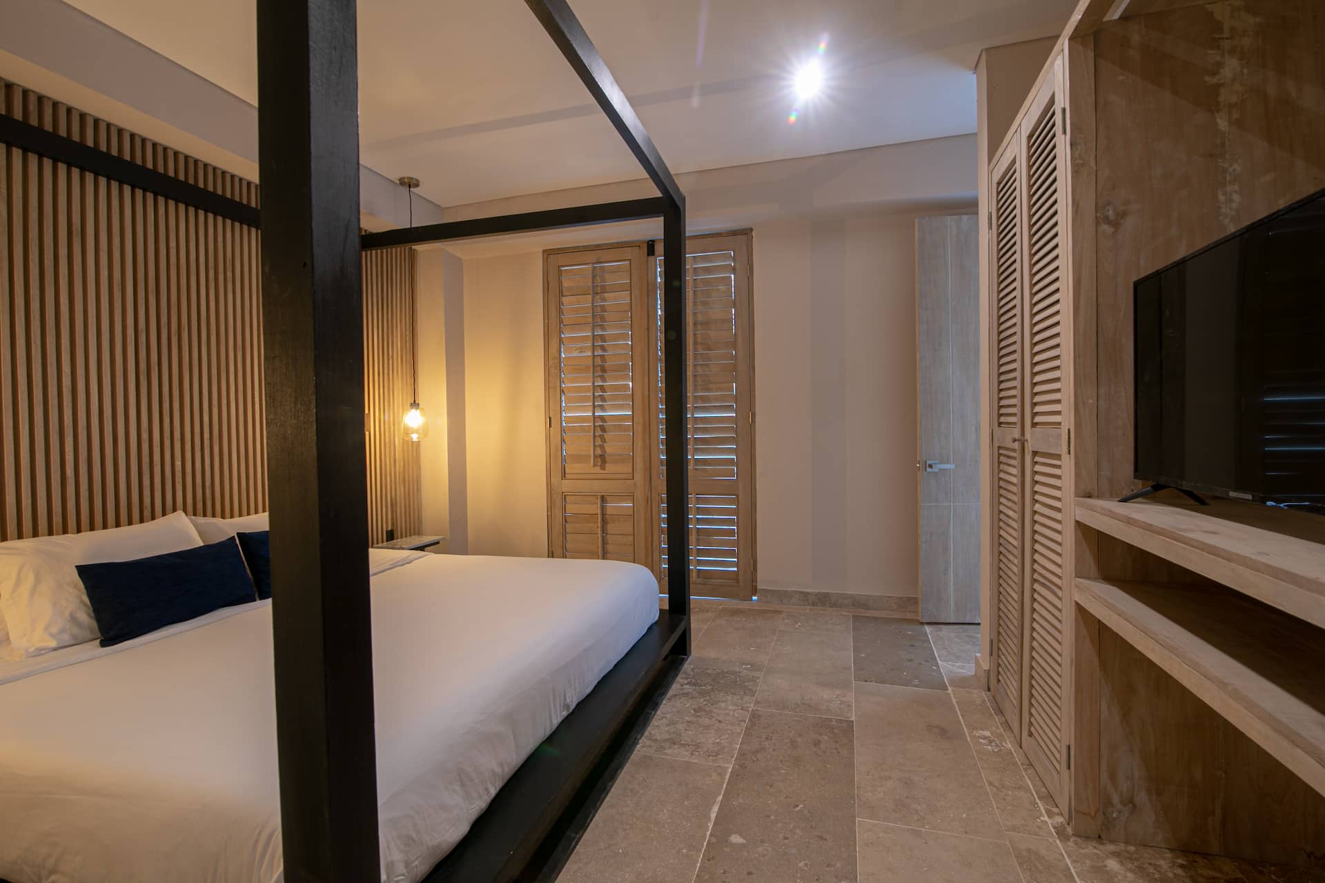 8 Bedroom Luxury Villa in Walled City Full Photo 15
