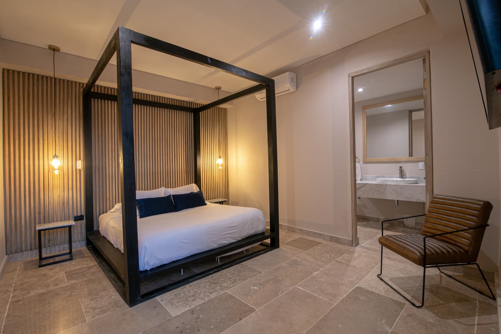 8 Bedroom Luxury Villa in Walled City Full Photo 18