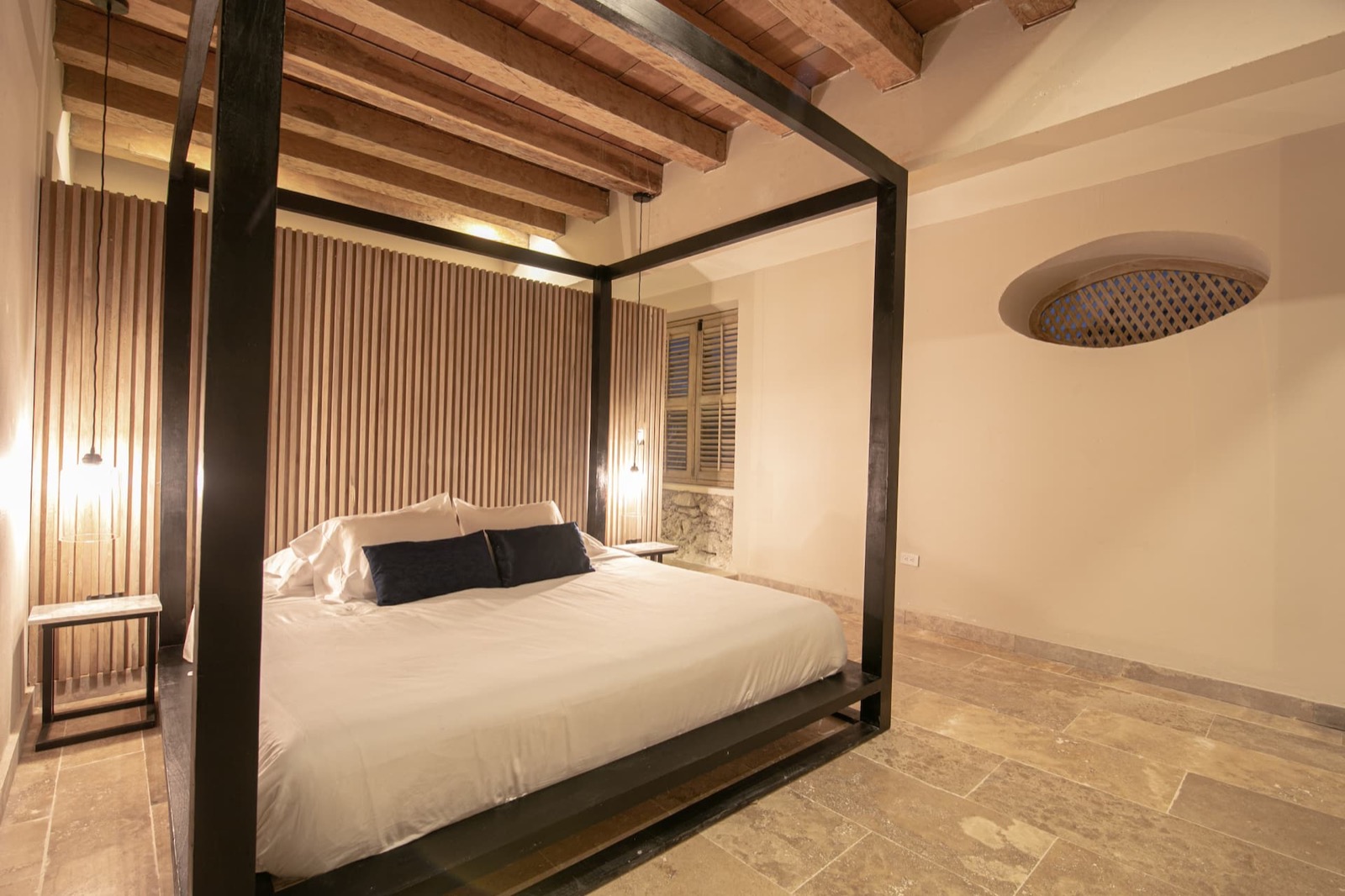 8 Bedroom Luxury Villa in Walled City Full Photo 19