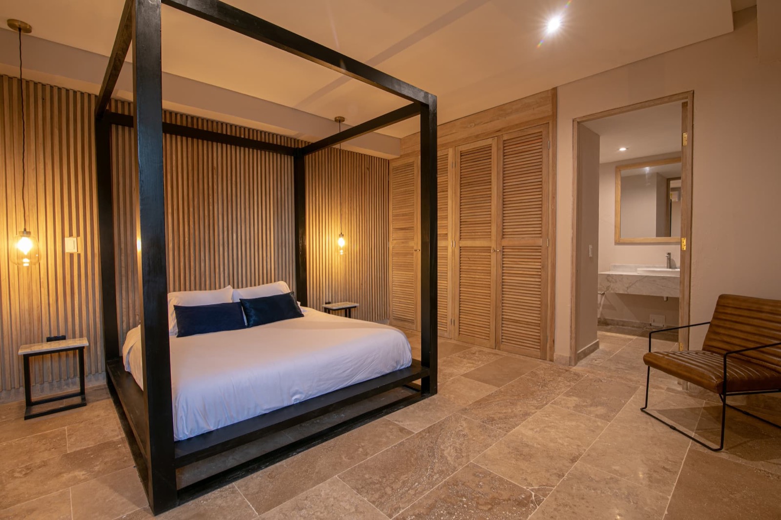 8 Bedroom Luxury Villa in Walled City Full Photo 22
