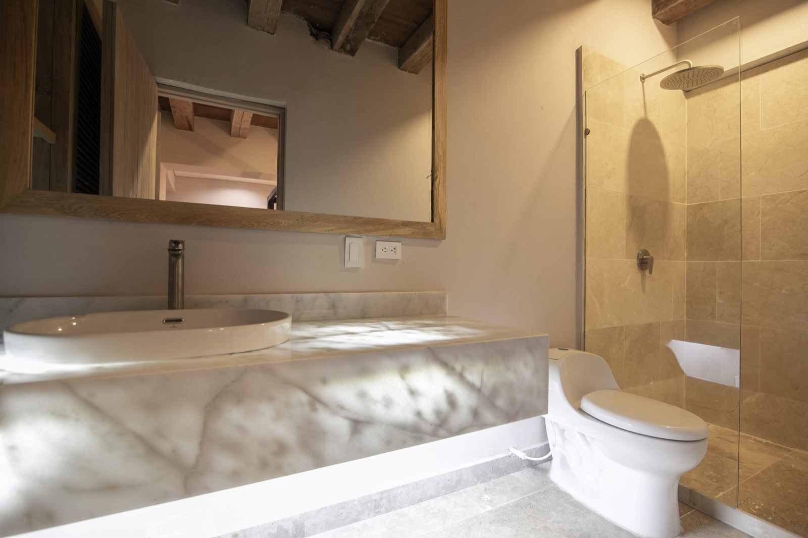 8 Bedroom Luxury Villa in Walled City Full Photo 31