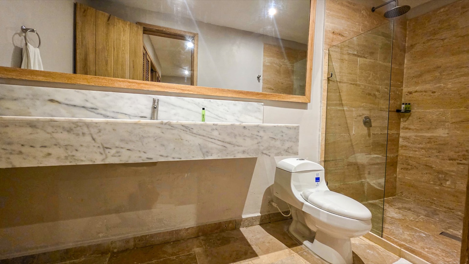 8 Bedroom Luxury Villa in Walled City Full Photo 32