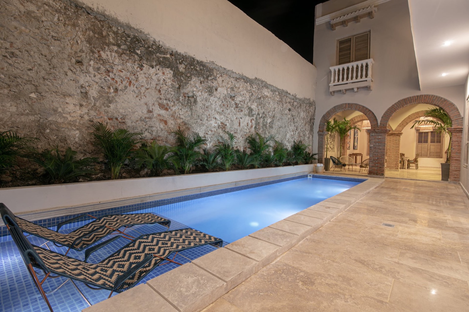8 Bedroom Luxury Villa in Walled City Full Photo 40