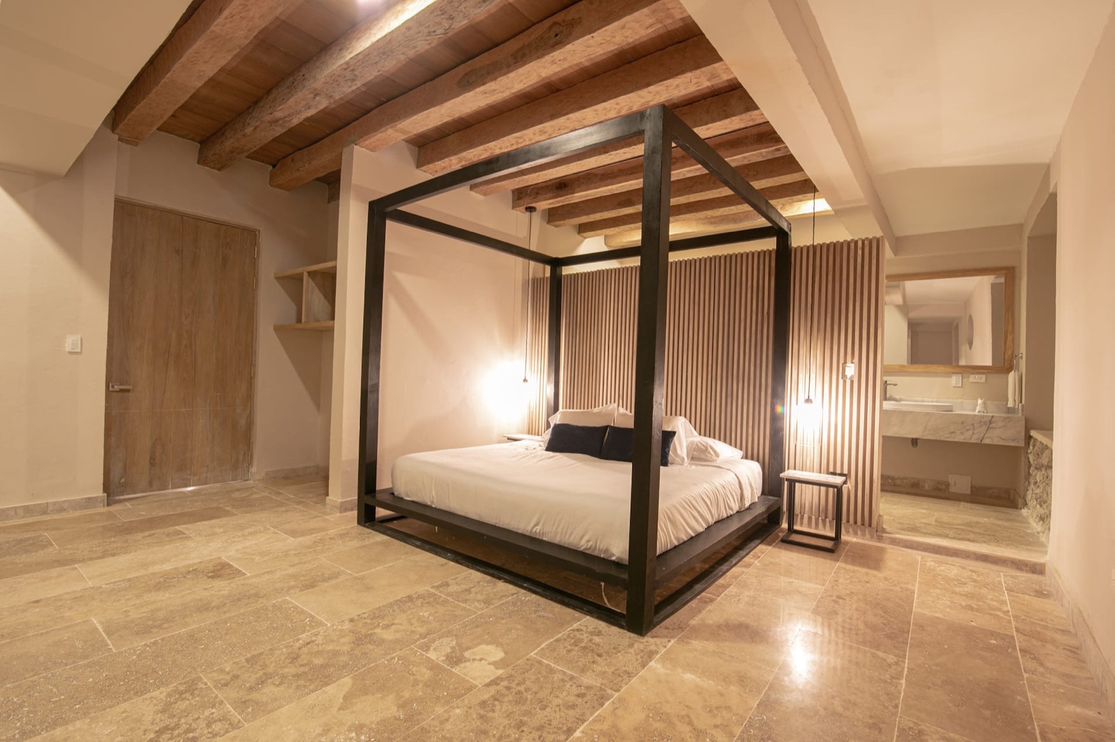 8 Bedroom Luxury Villa in Walled City Full Photo 45