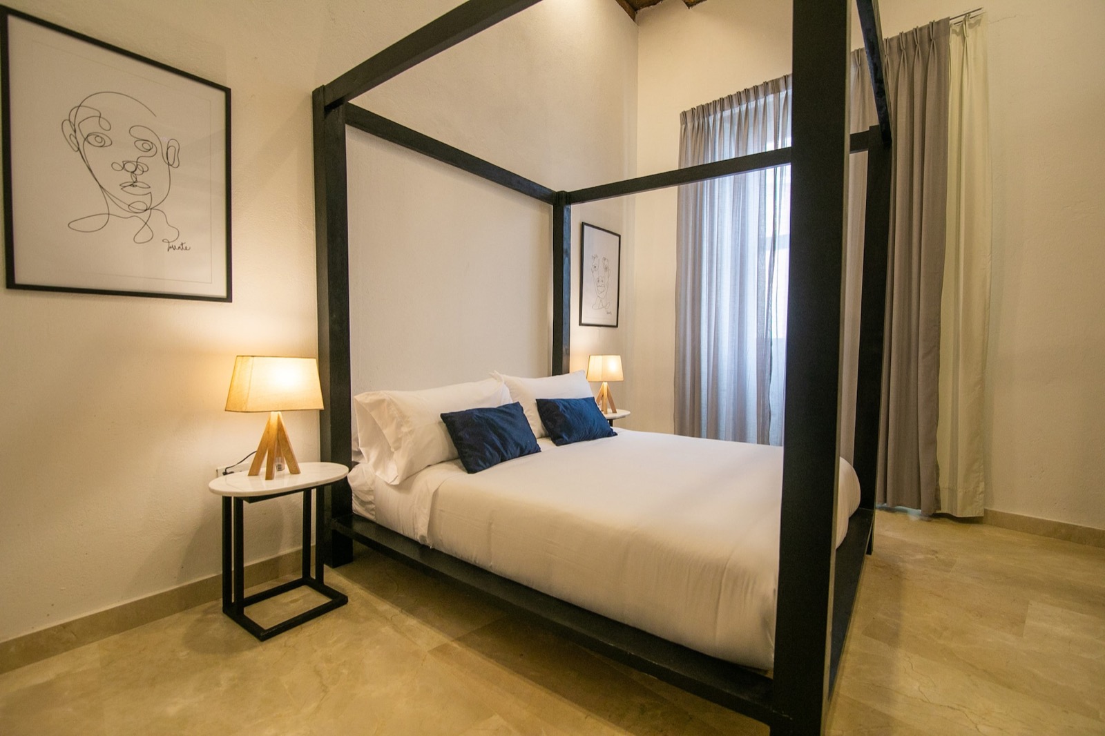 11 Bedroom Villa in the Old City Full Photo 10