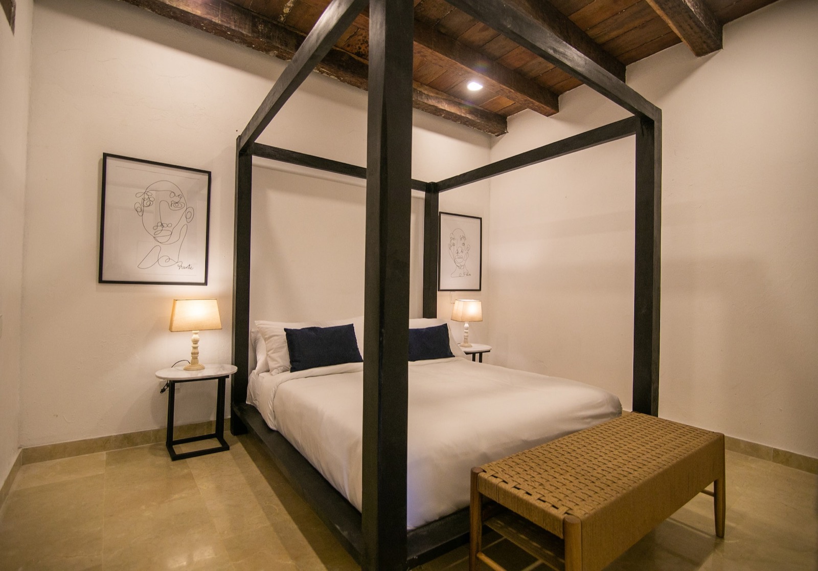 11 Bedroom Villa in the Old City Full Photo 11