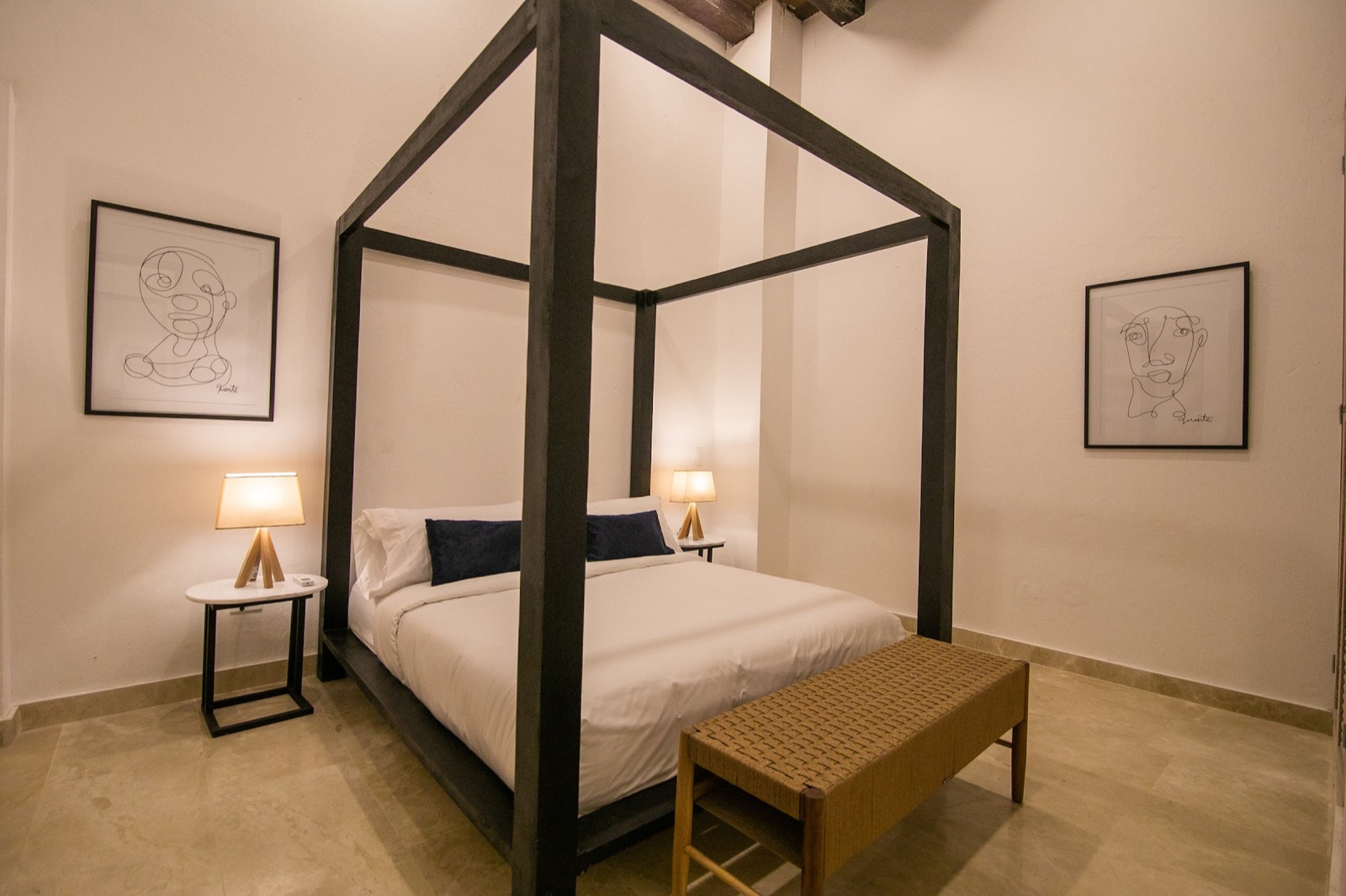 11 Bedroom Villa in the Old City Full Photo 17