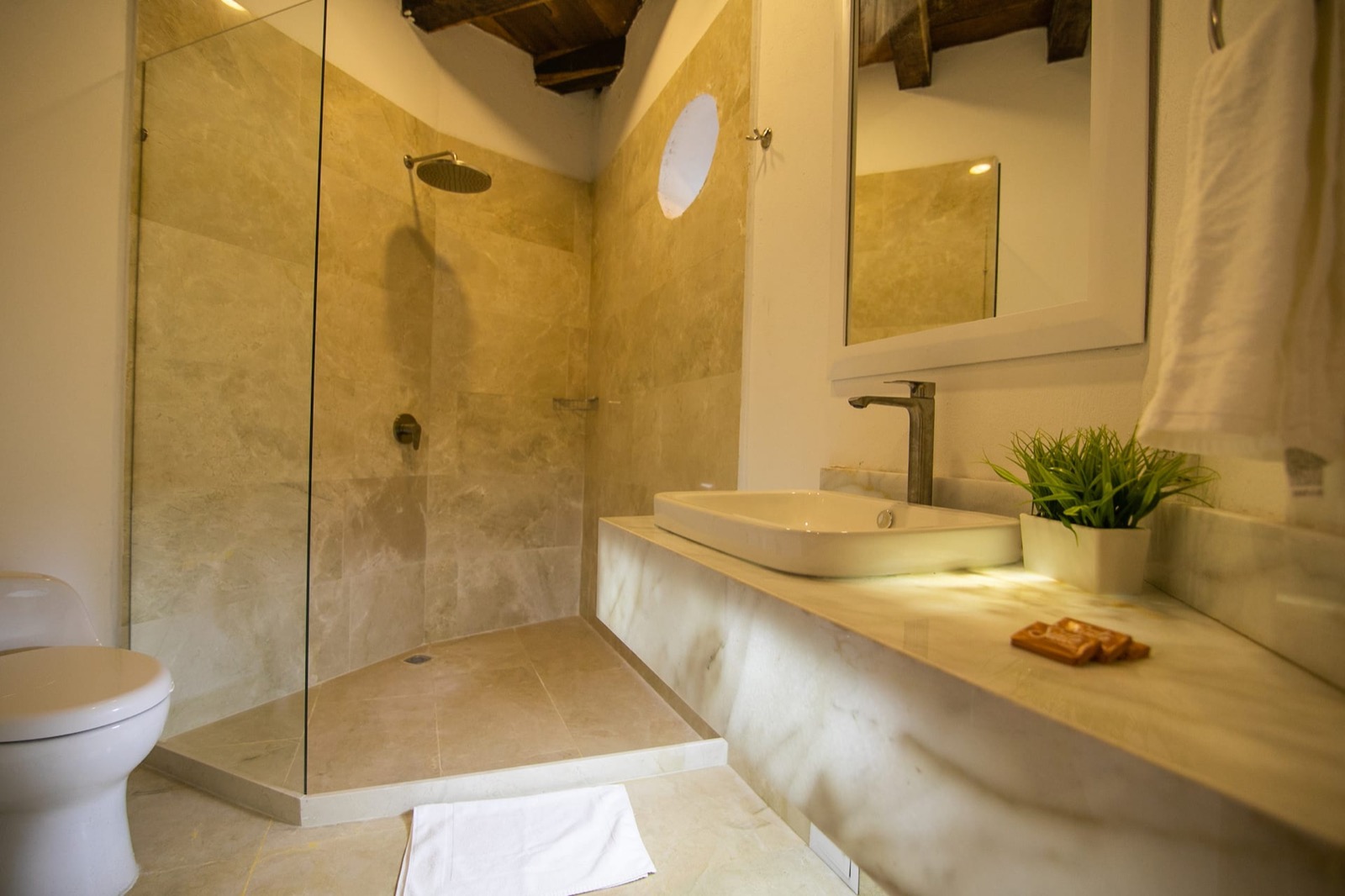 11 Bedroom Villa in the Old City Full Photo 28