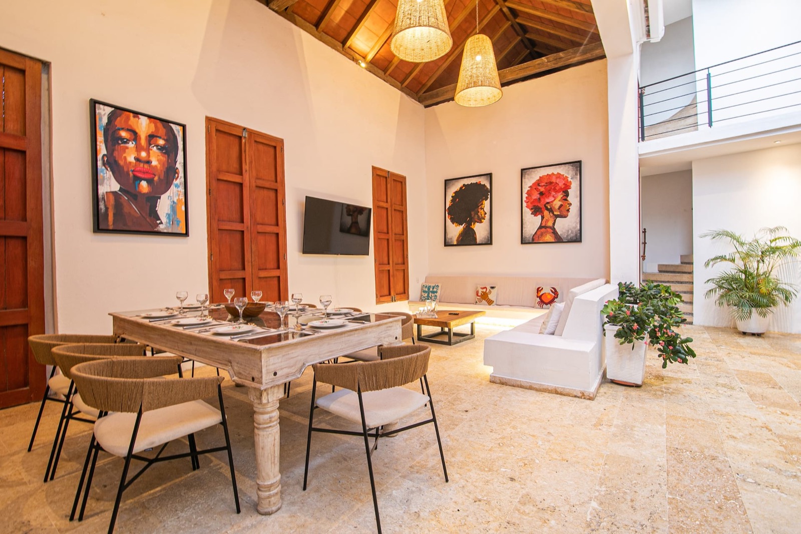 9 Bedroom Luxury Villa in Walled City Photo 4