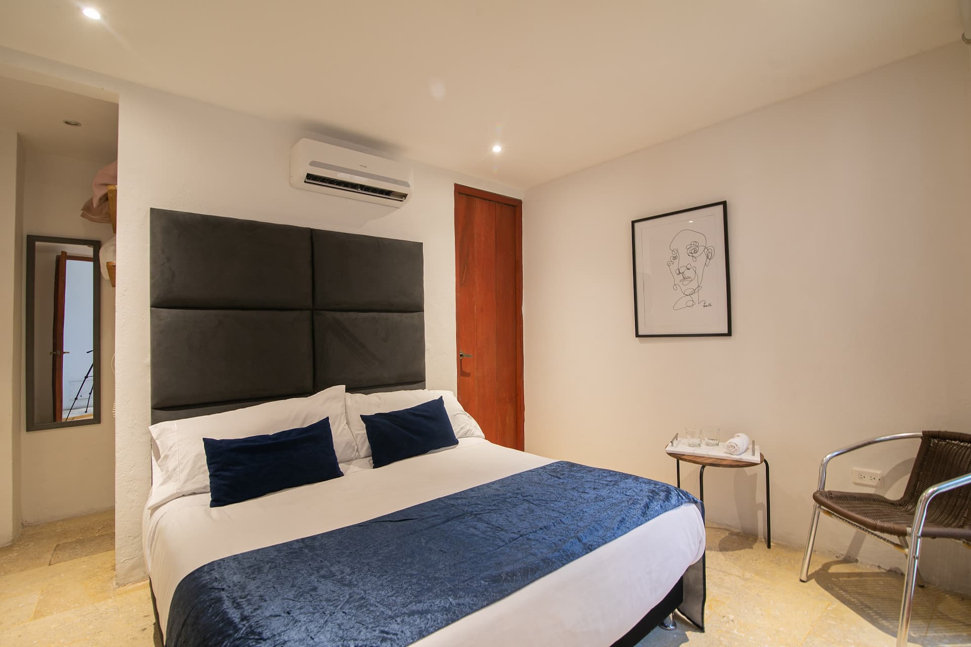 9 Bedroom Luxury Villa in Walled City Full Photo 13