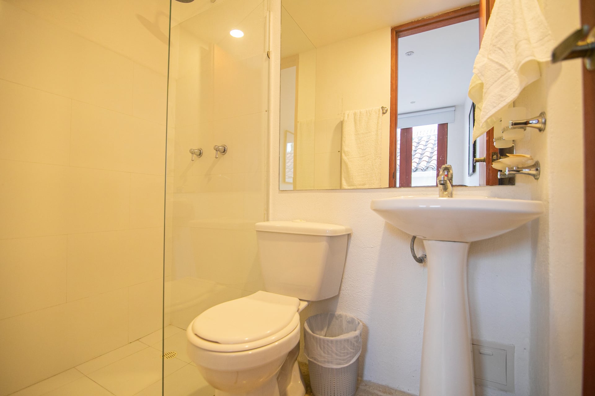 9 Bedroom Luxury Villa in Walled City Full Photo 15