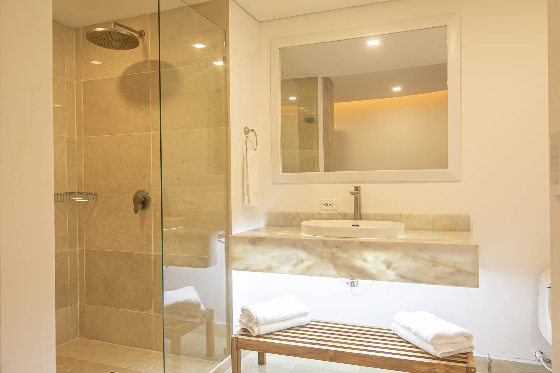 9 Bedroom in Clock Tower Plaza with Private Pool Full Photo 29