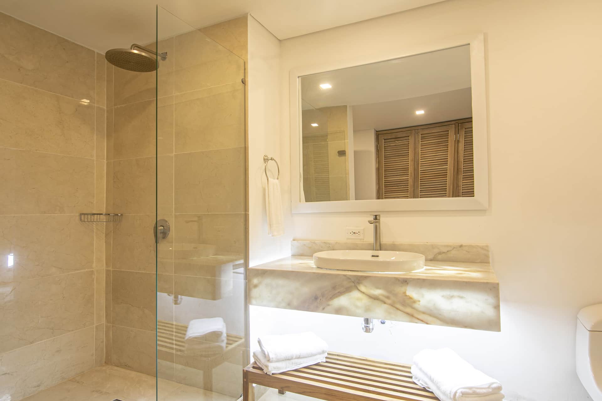 9 Bedroom in Clock Tower Plaza with Private Pool Full Photo 32