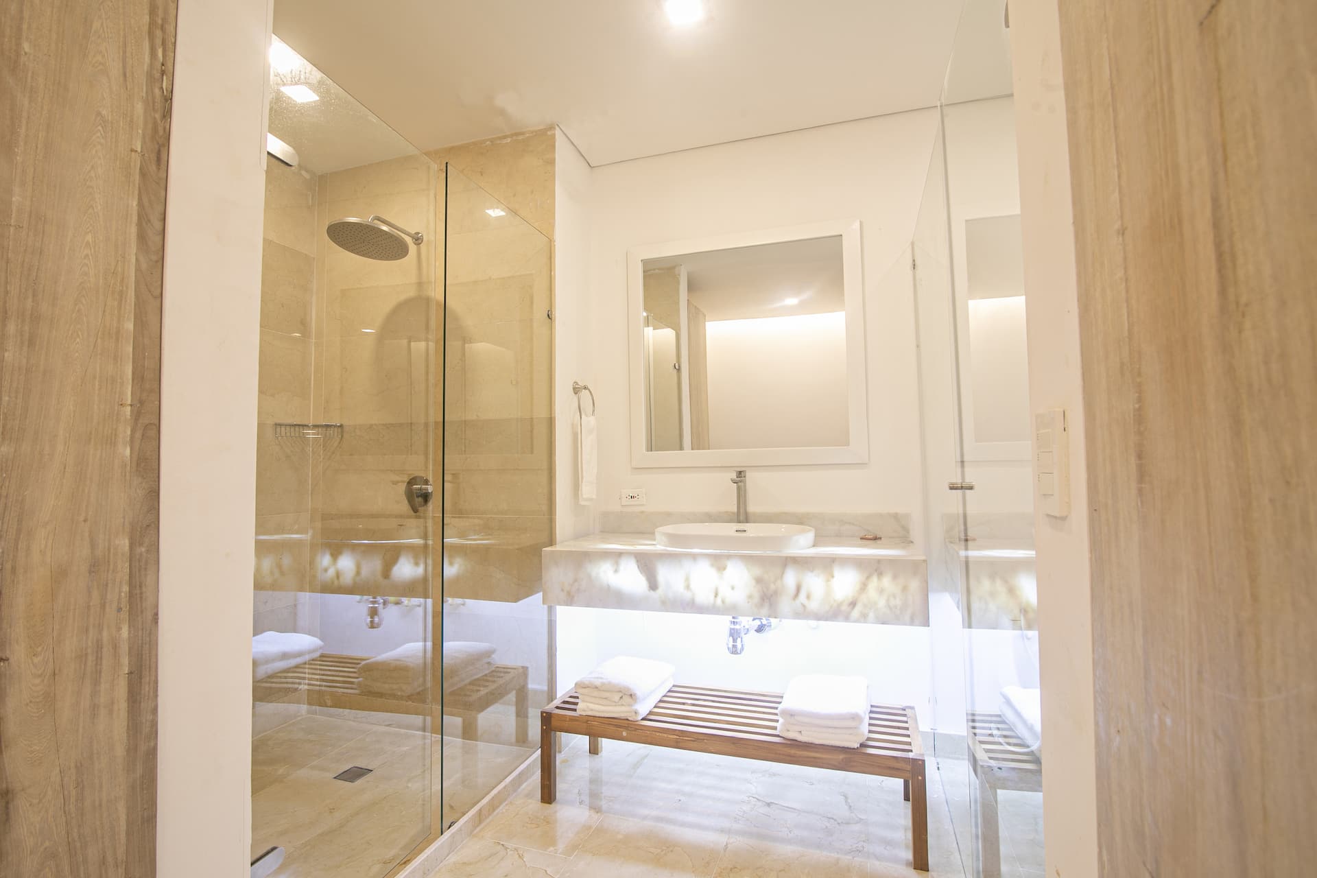 Clock Tower Private Villa Full Photo 20