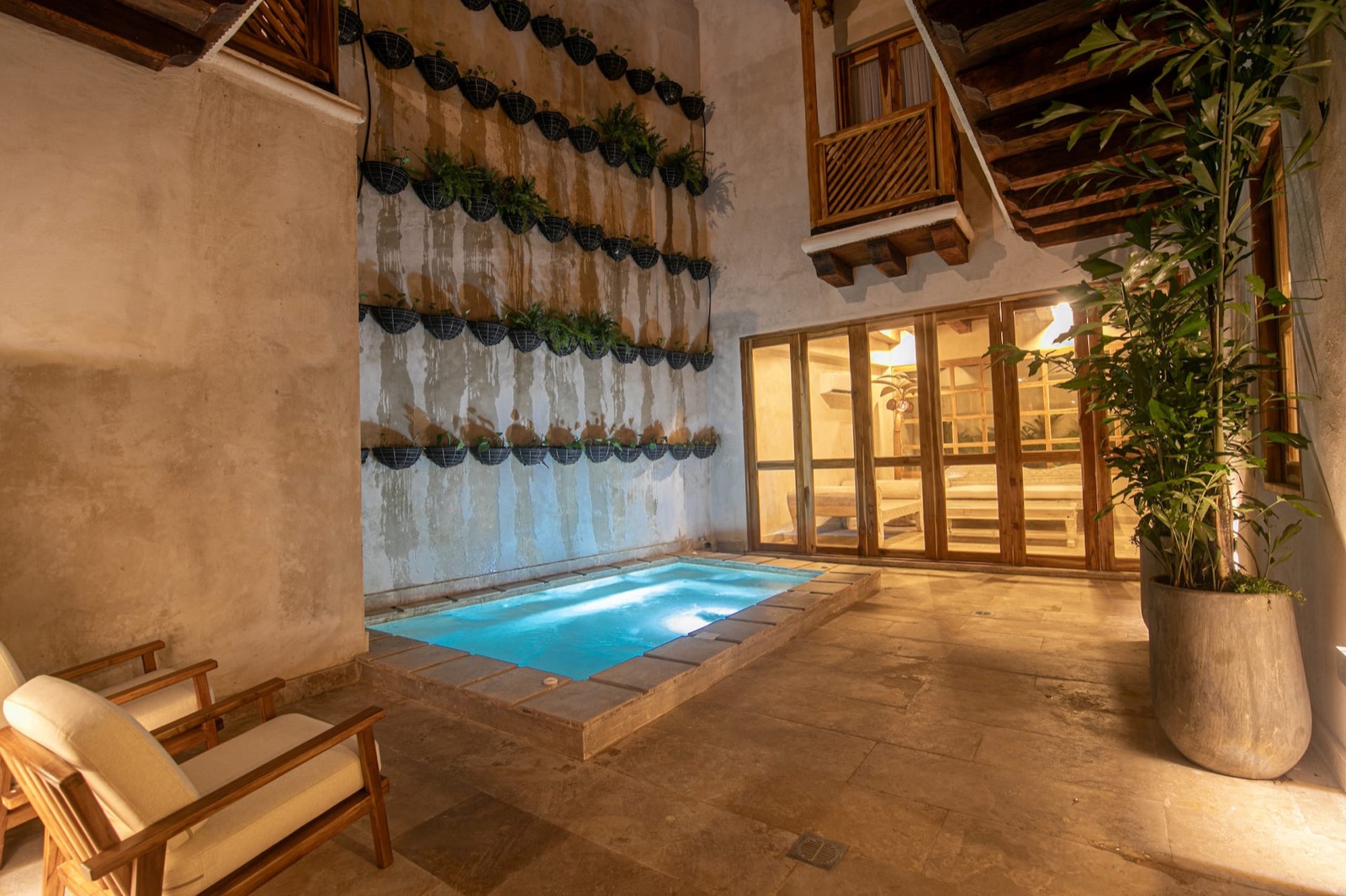 5 Bedroom Luxury Villa in Old City
