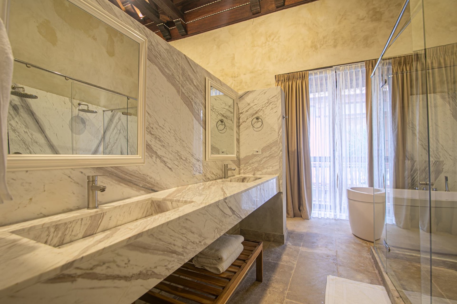 5 Bedroom Luxury Villa in Old City Full Photo 27