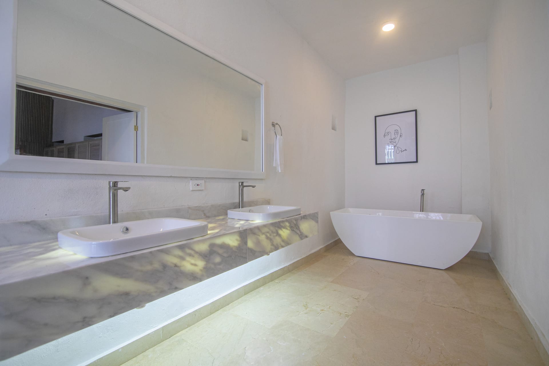 Luxury 18 Bedroom Villa in Old City Full Photo 29