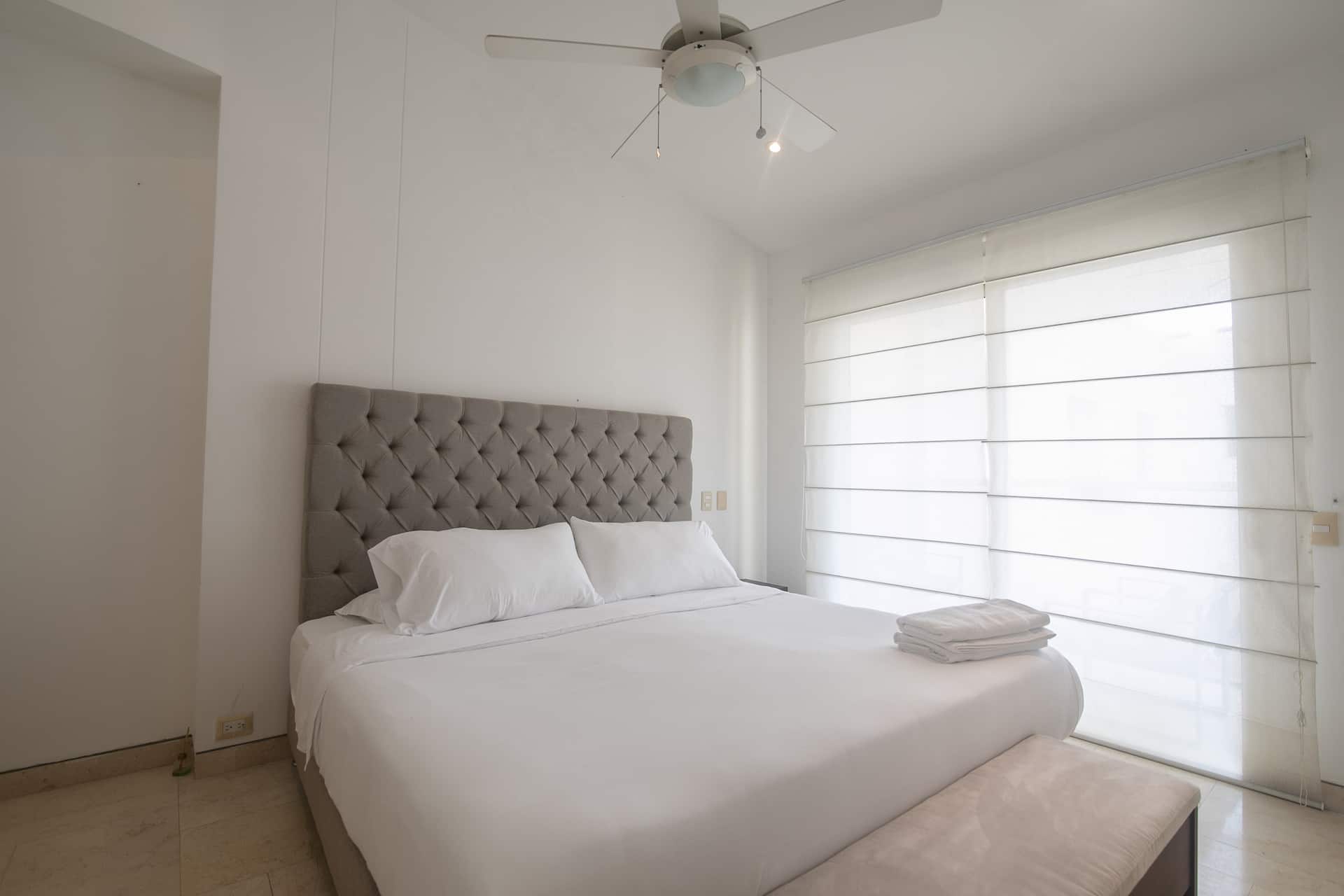 Charming 3 Bedroom in the Old City Full Photo 6