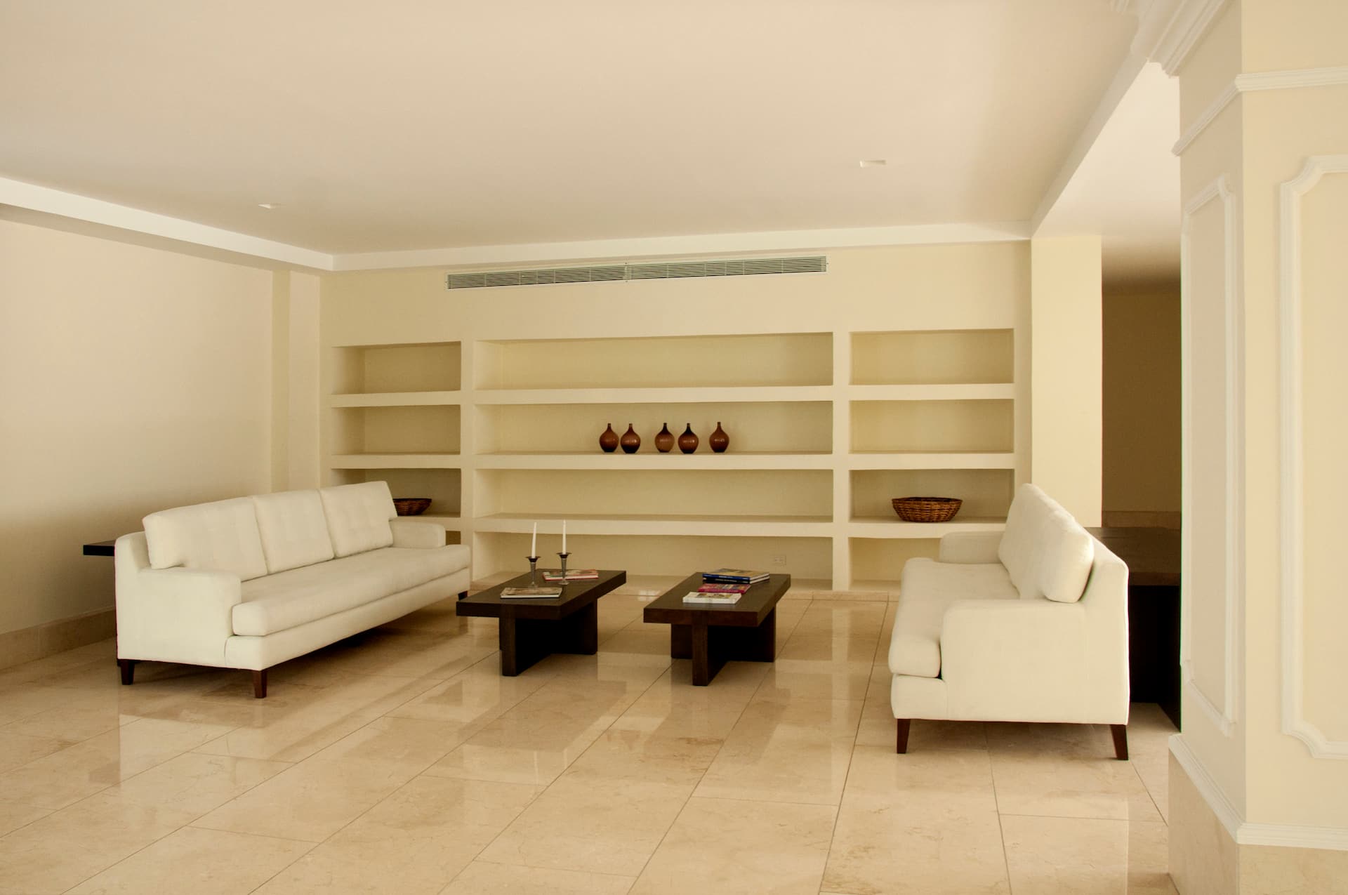 Charming 3 Bedroom in the Old City Full Photo 18