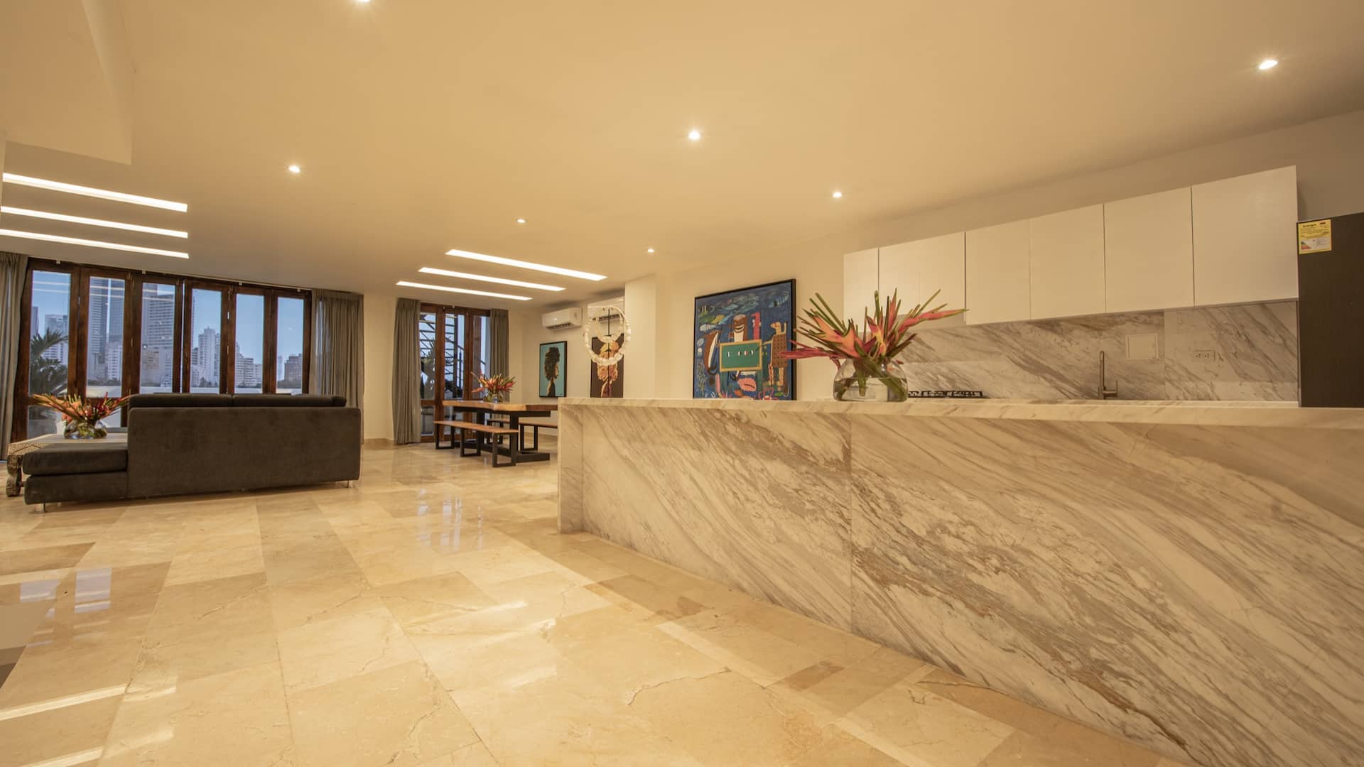Modern 7 Bedroom Mansion in Old City Full Photo 6