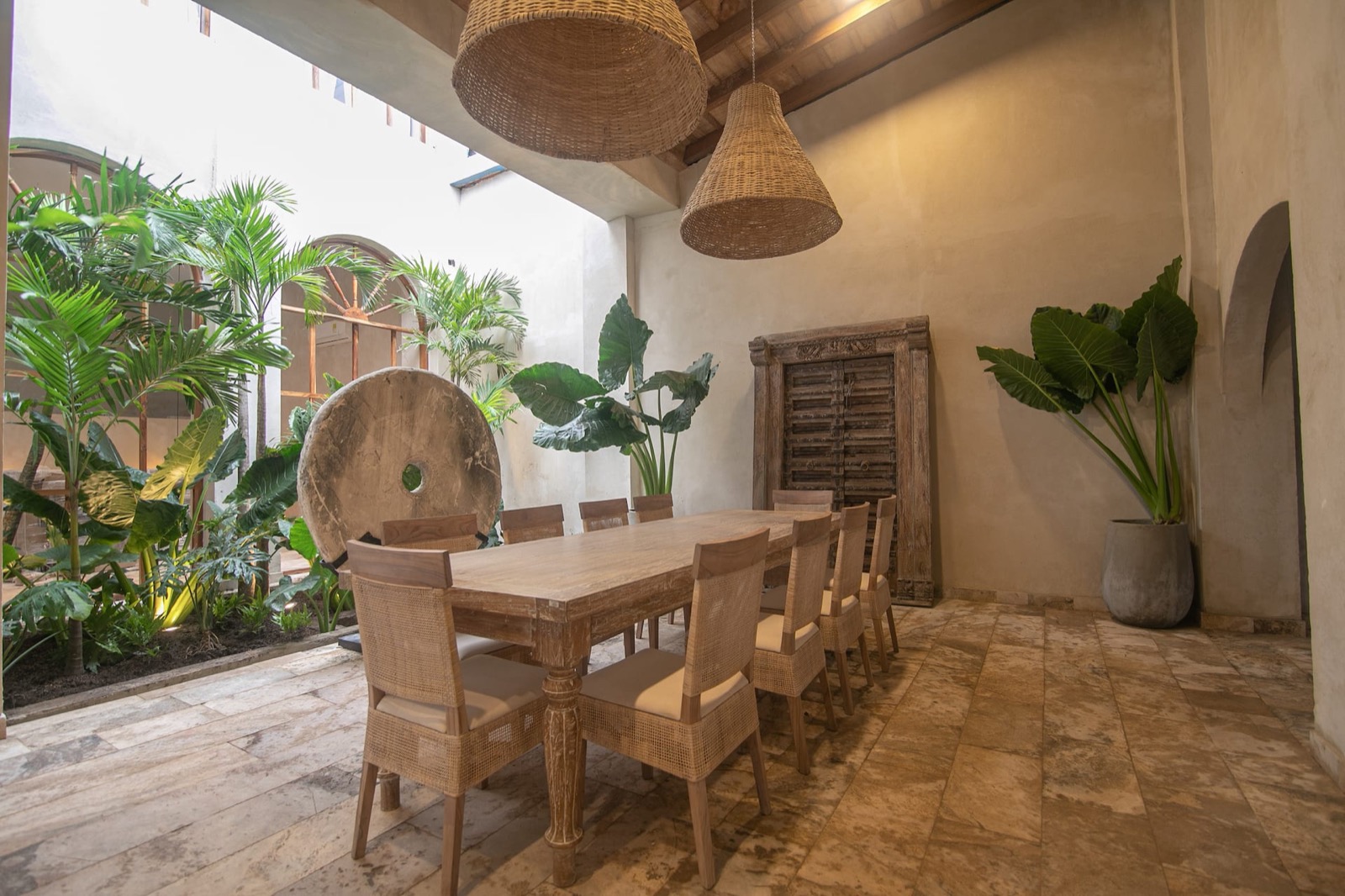 11 Bedroom Luxury Villa in Old City Full Photo 11